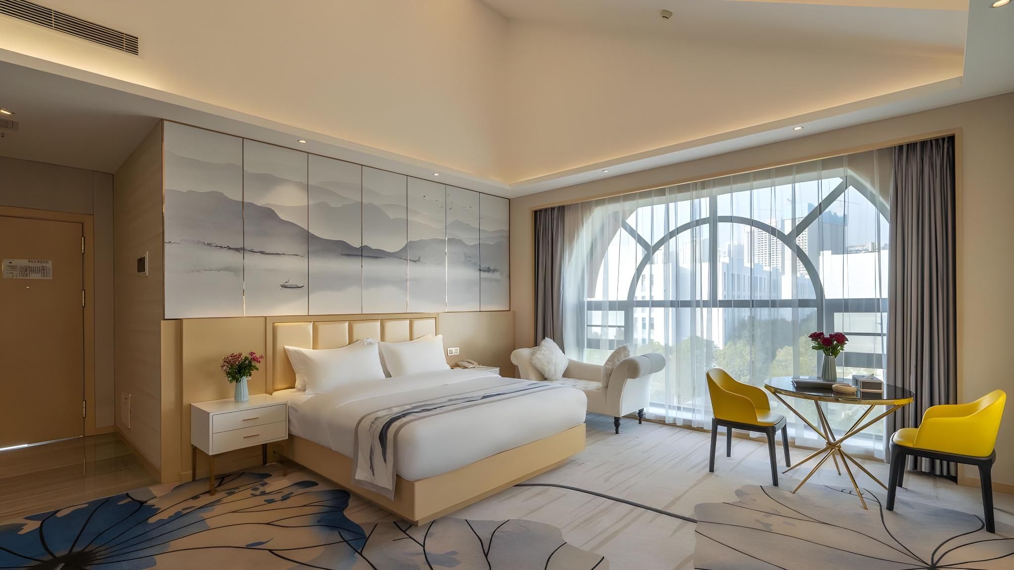 Queen Suite