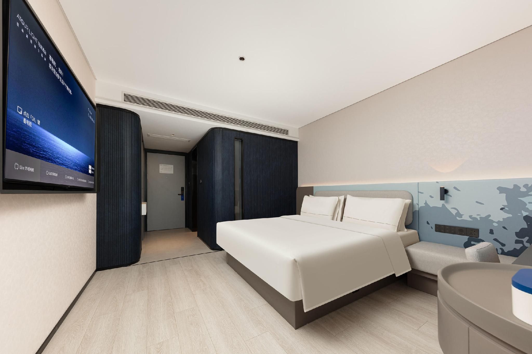 Comfort Queen Room