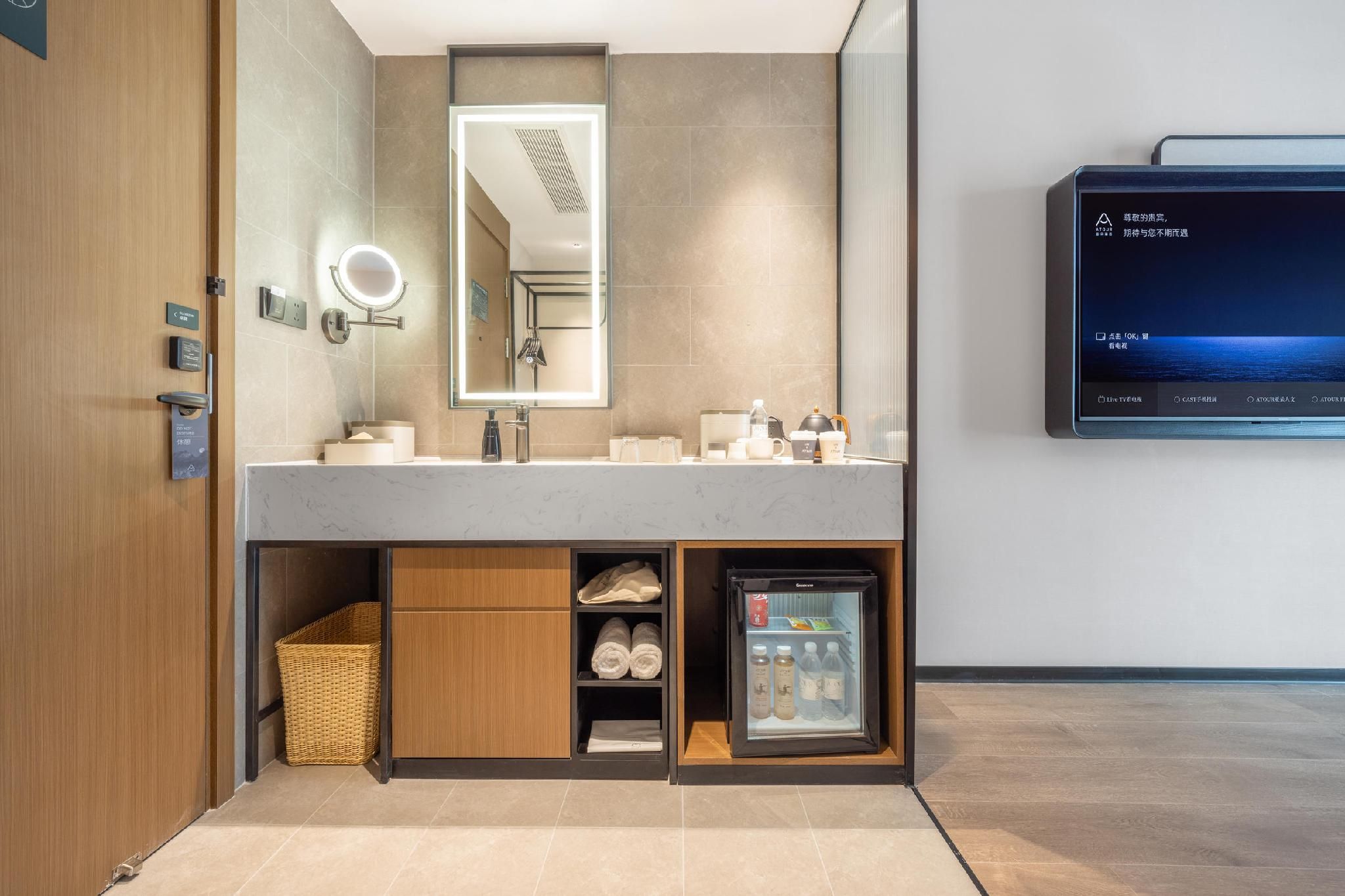 Executive room, Guest room, 1 Queen