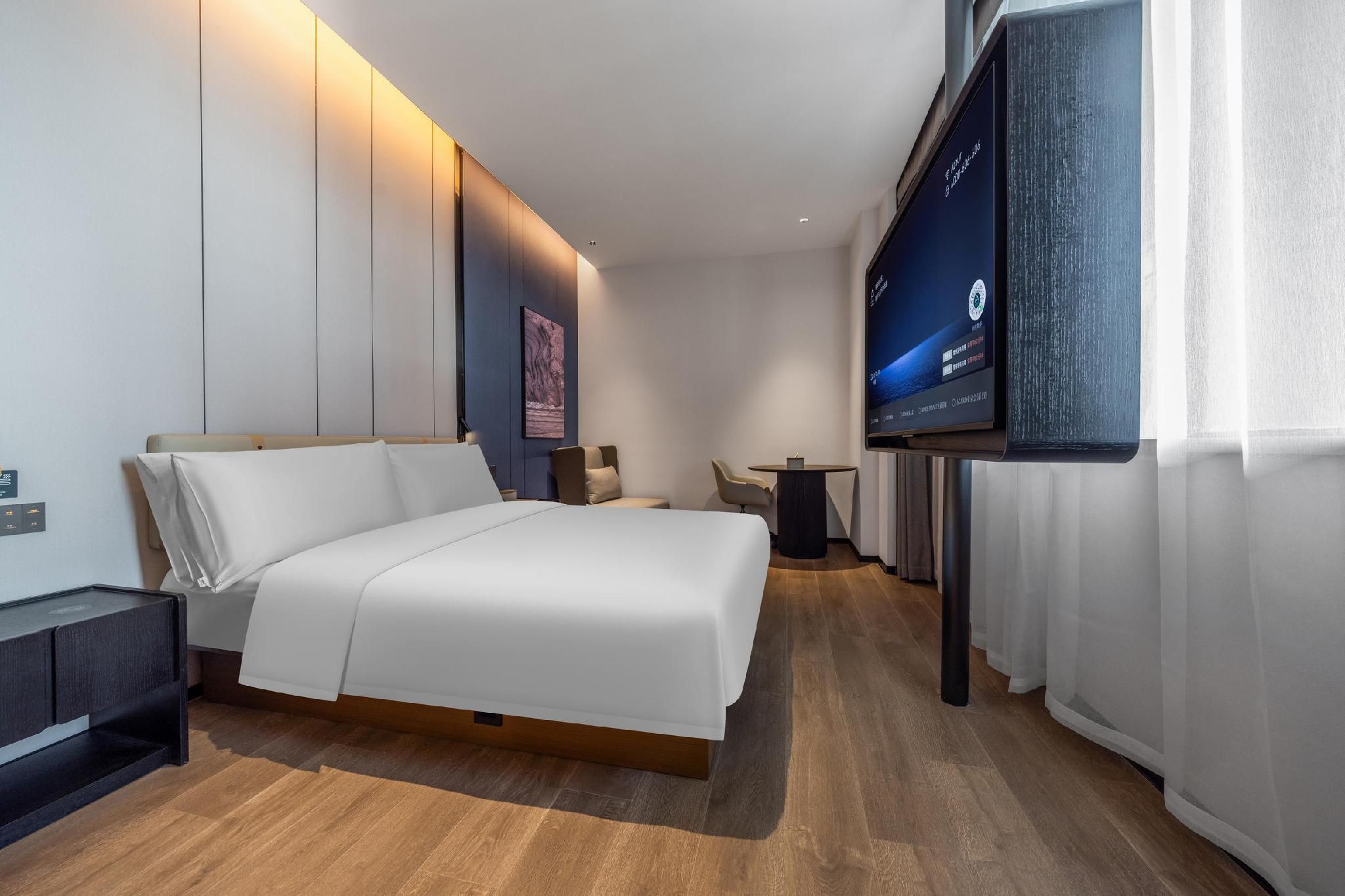 Atour - Elegant Room