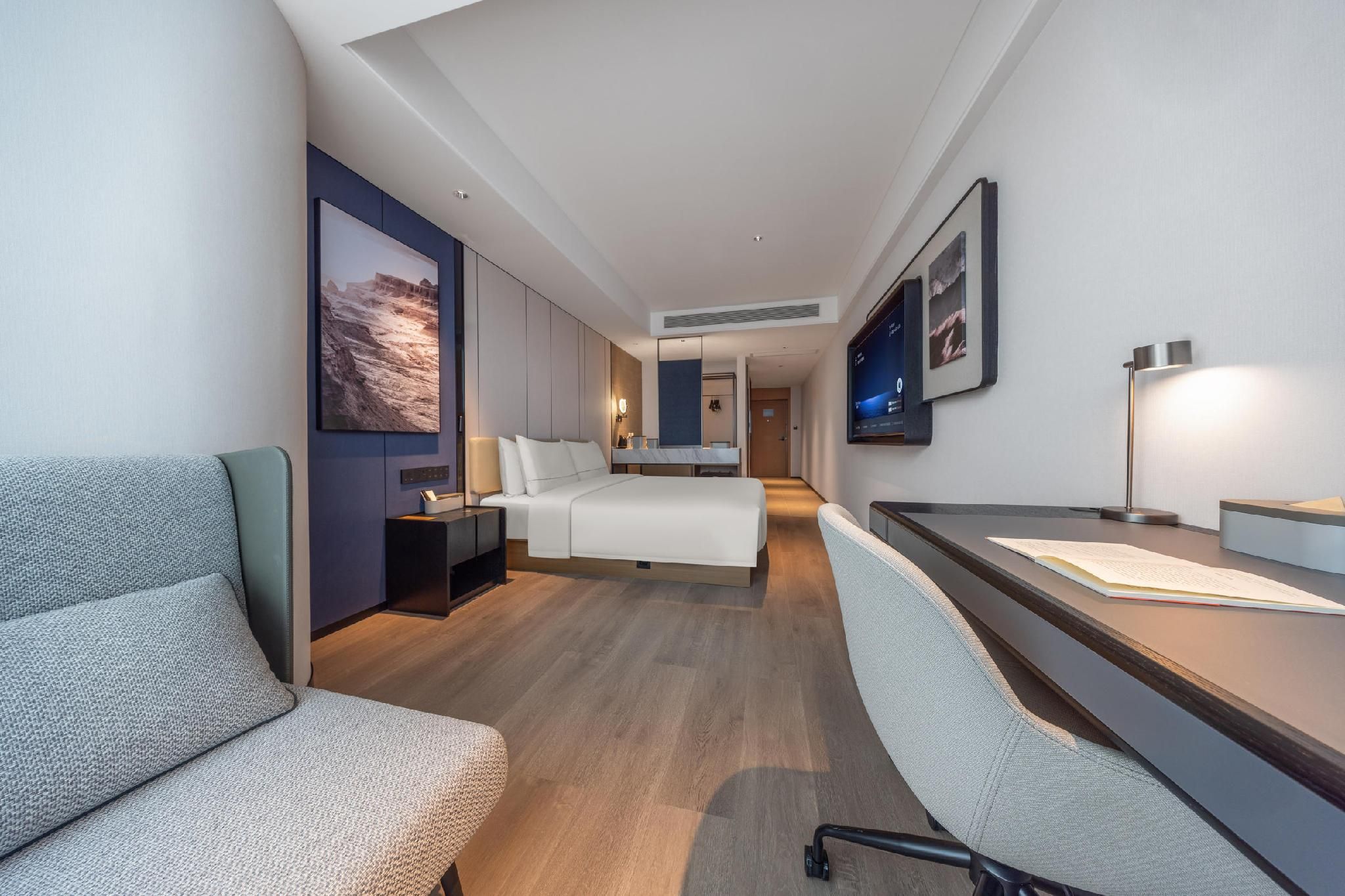 Atour - Superior 1 Bed Room with City View