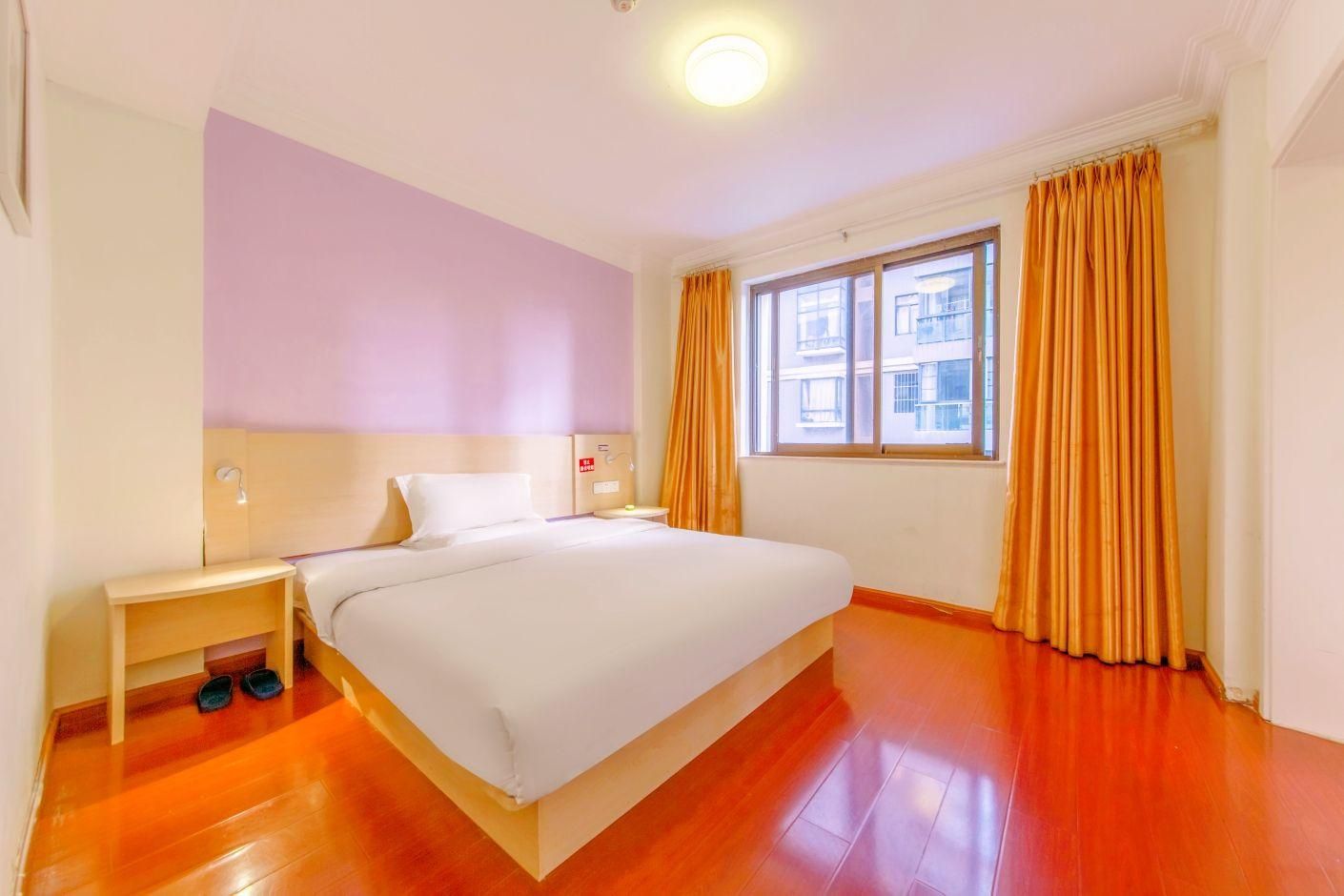 WH - Traditional Bed Room