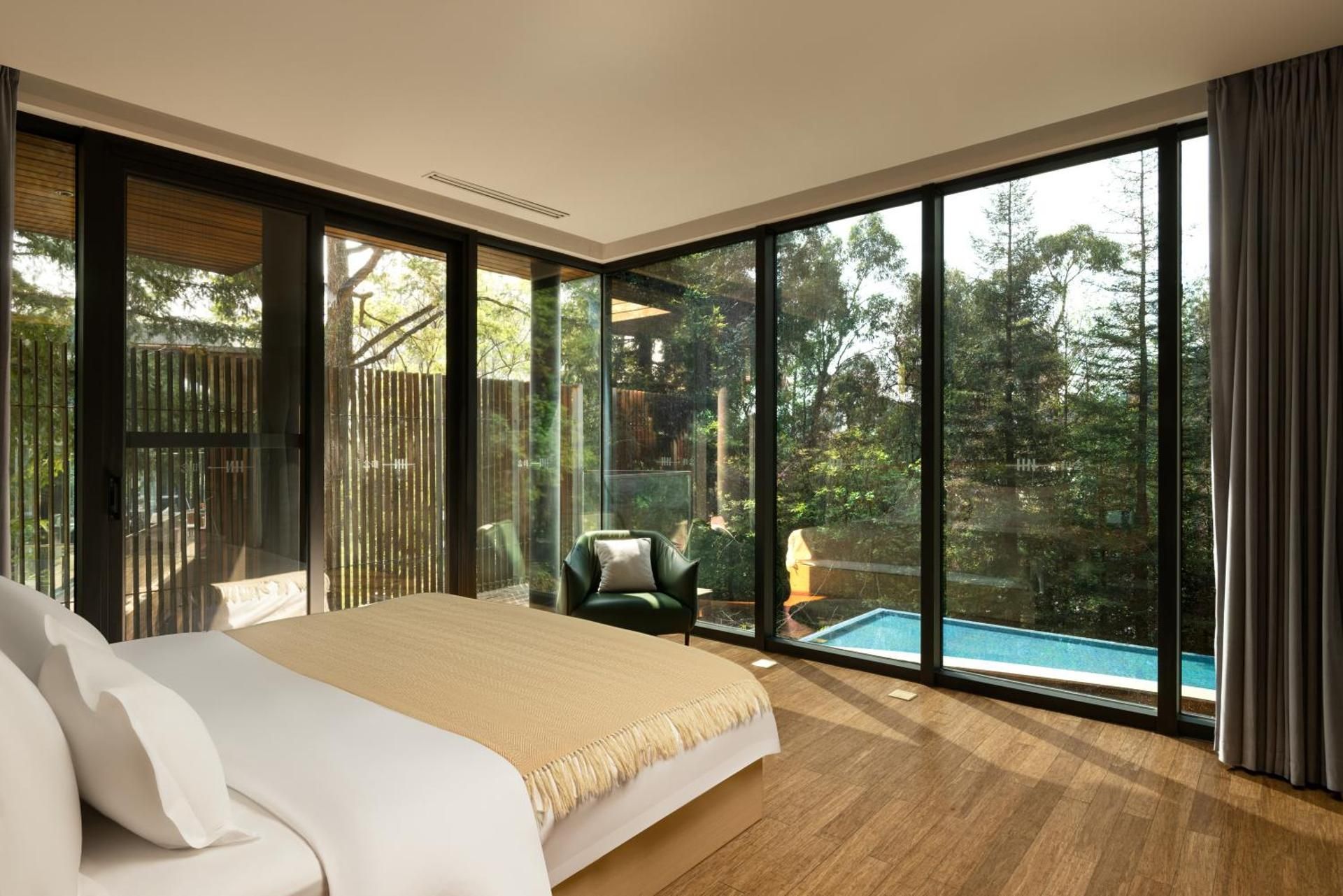 King Room with Balcony
