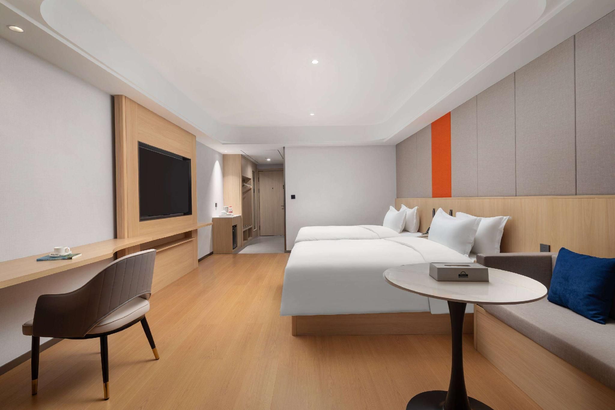 2 Double Beds, Deluxe Room, Non-Smoking