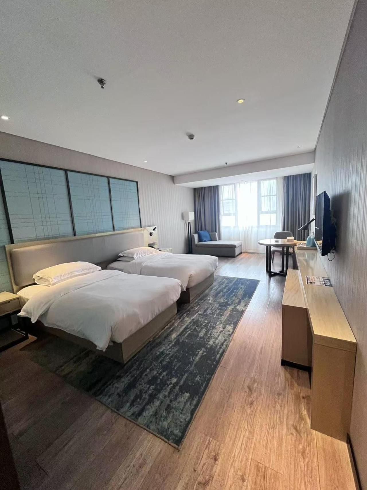 Business Twin Room