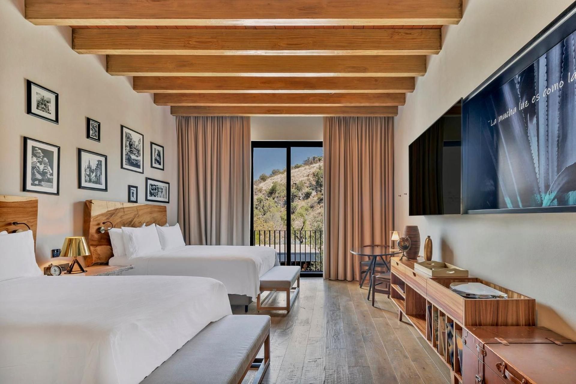 Deluxe Room 2 Double