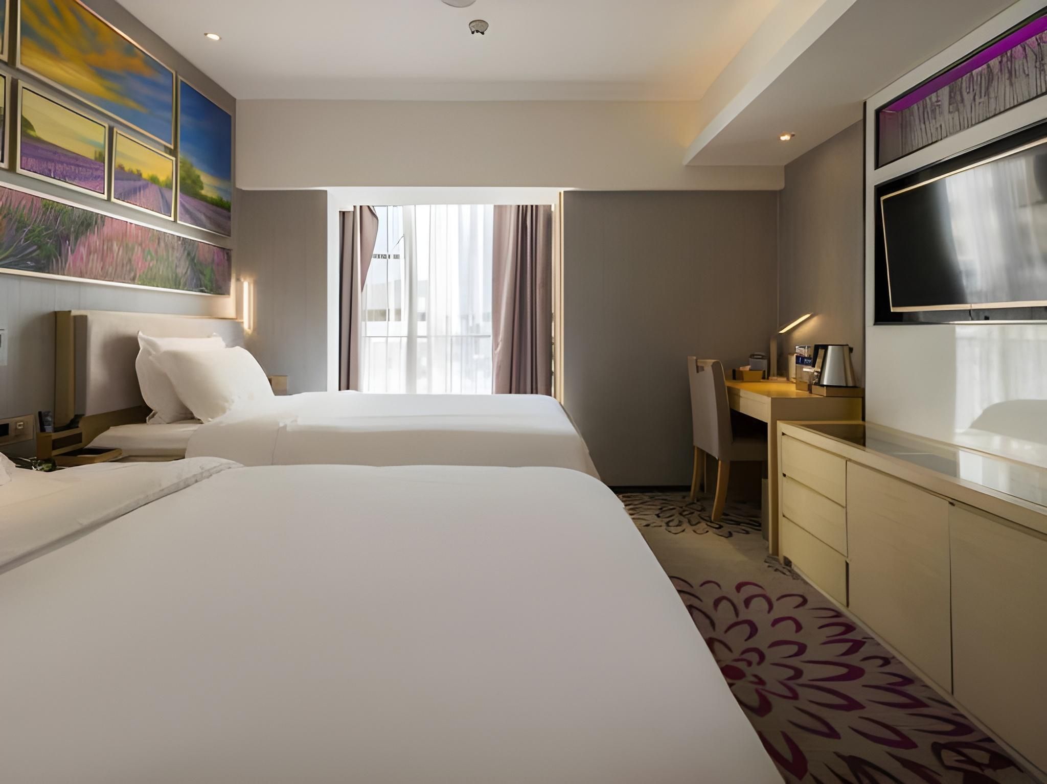Twin Deluxe Room