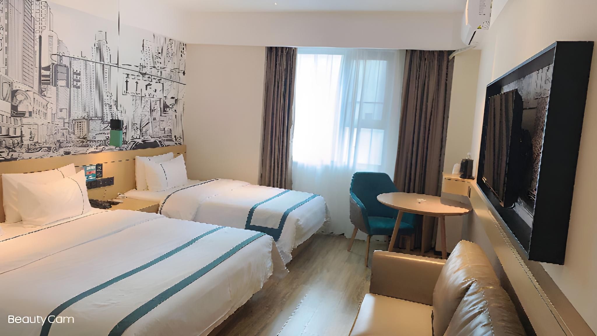 Dossen - Family Room