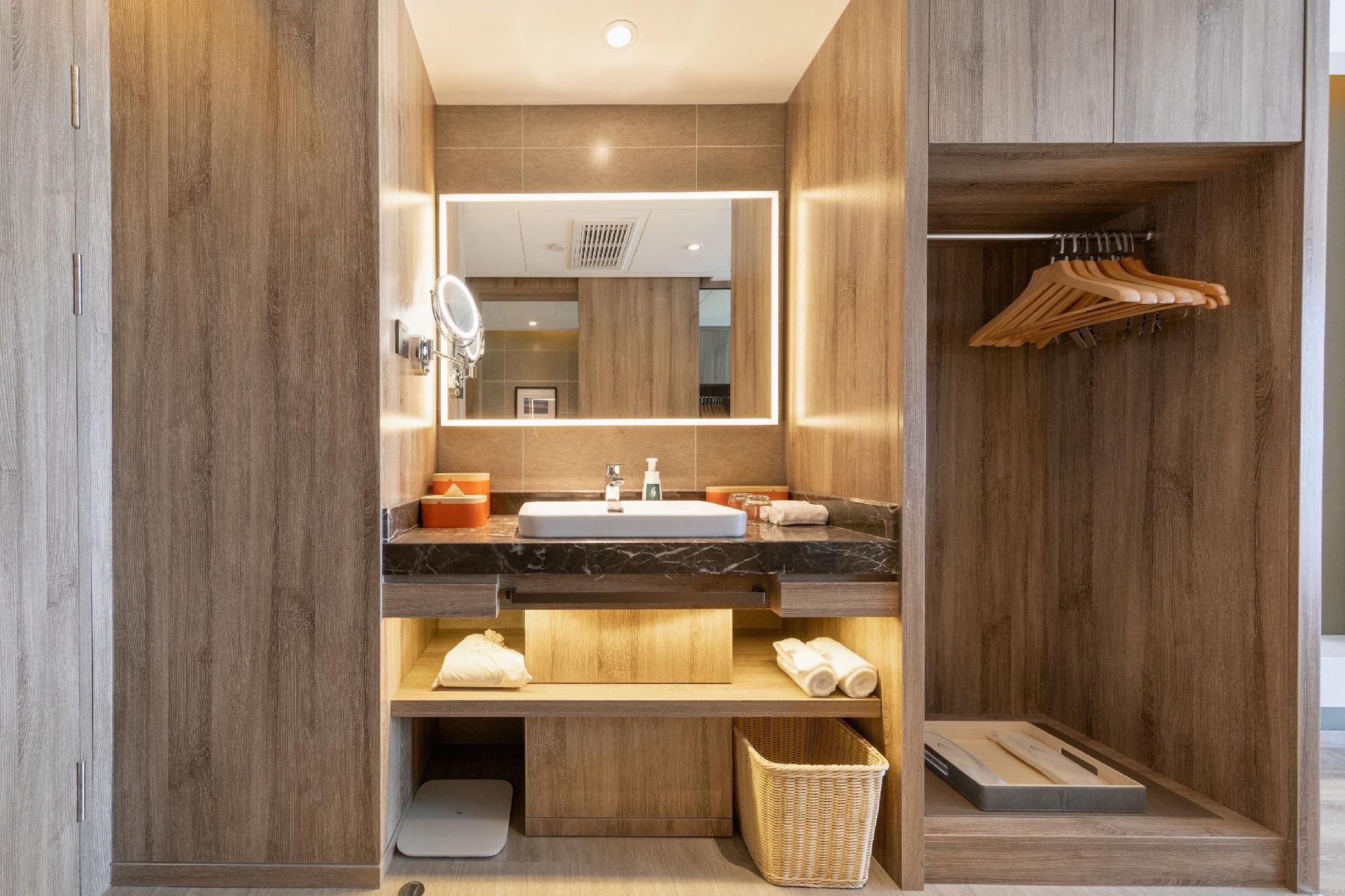 Jimu Double Room