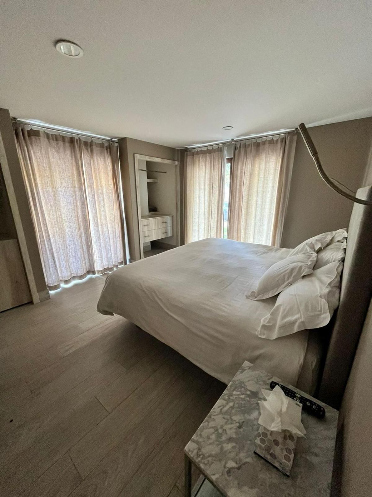 Suite with King Bed