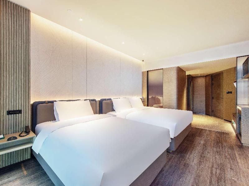 Deluxe Room with 2 Single Beds