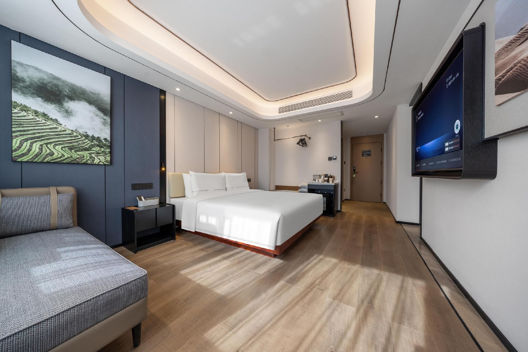 Premium Family Suite