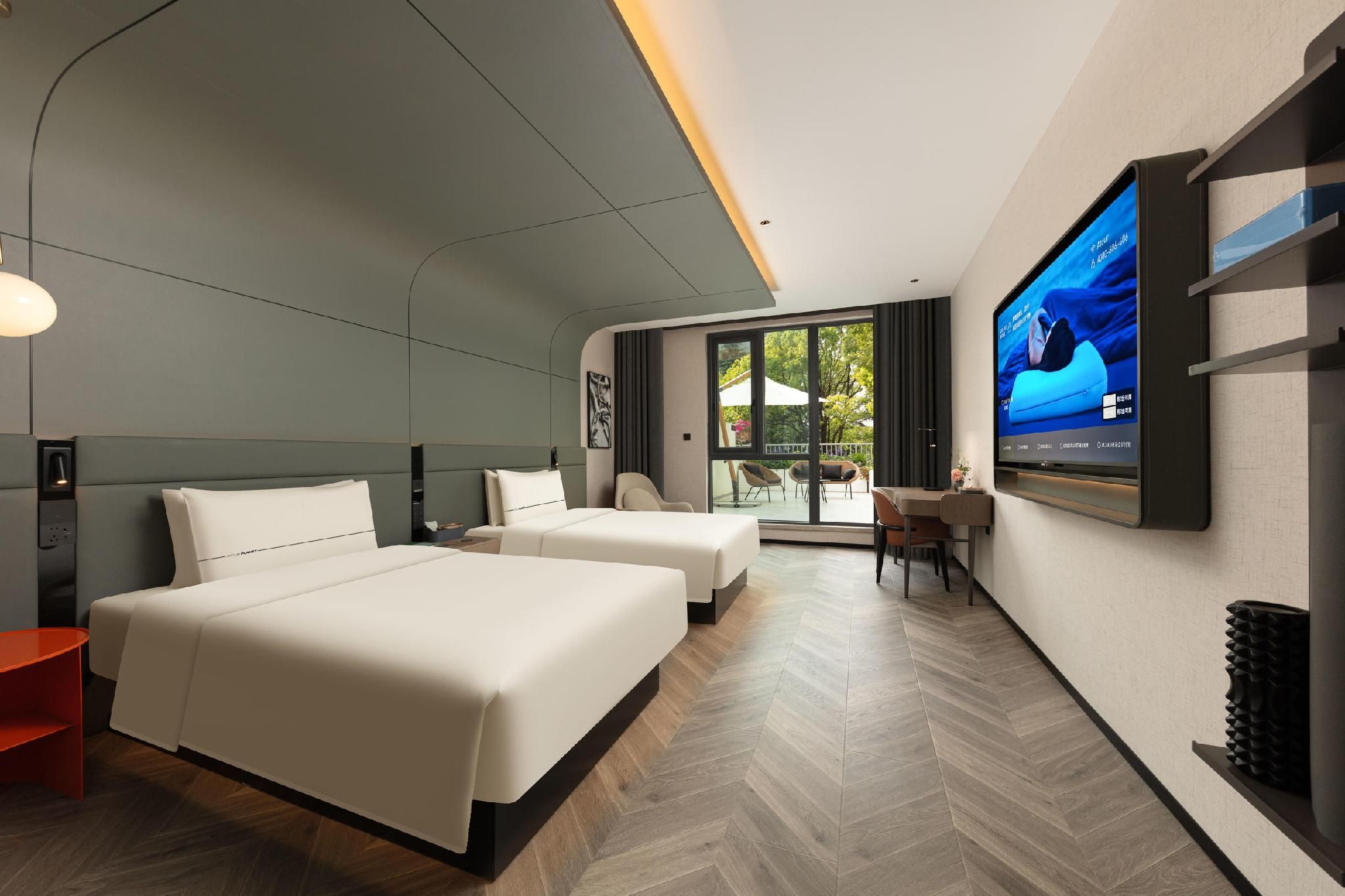 Premier Twin Room with Courtyard