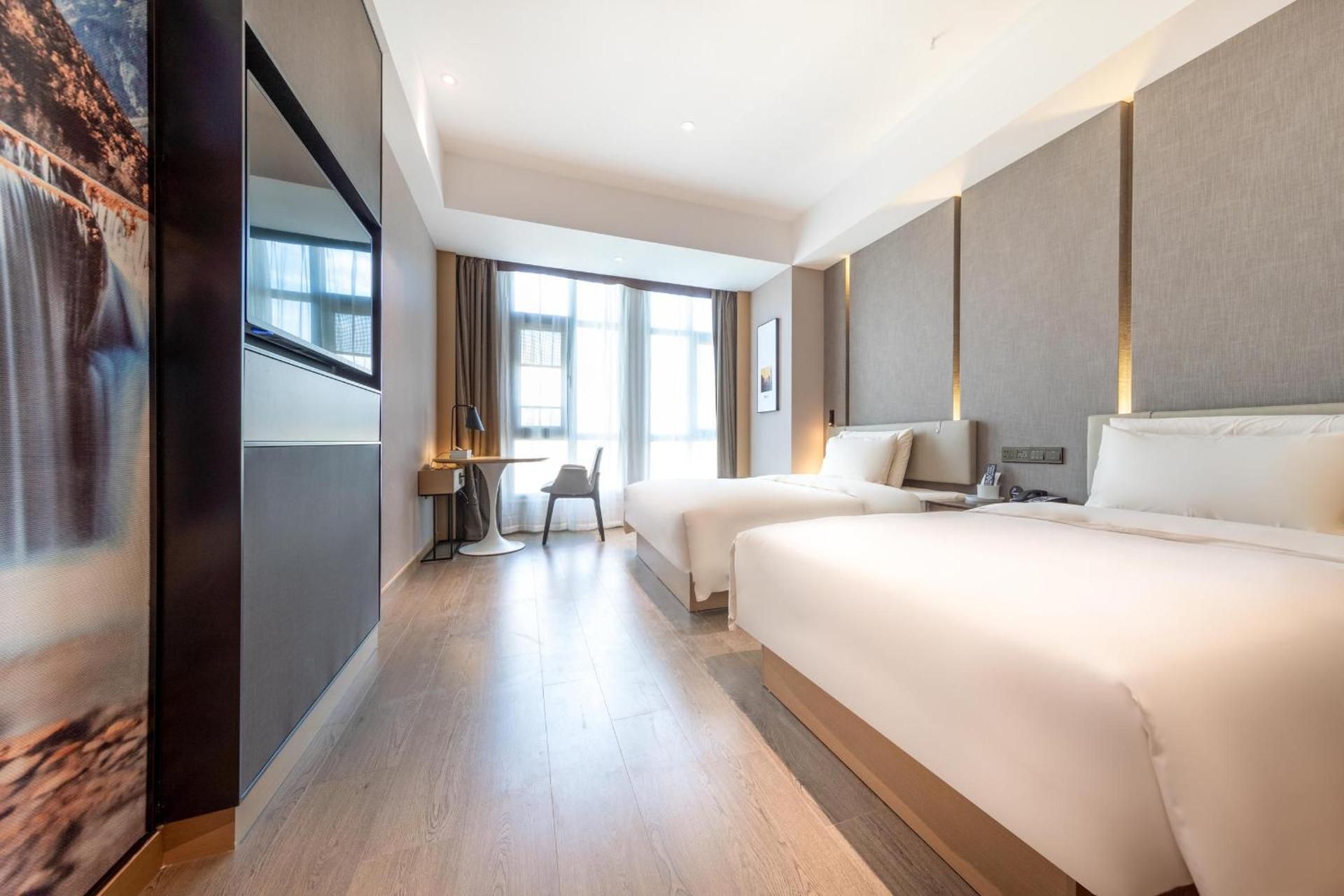 Atour Hotel Kunming Dianchi Xishan District Government Family Suite 2