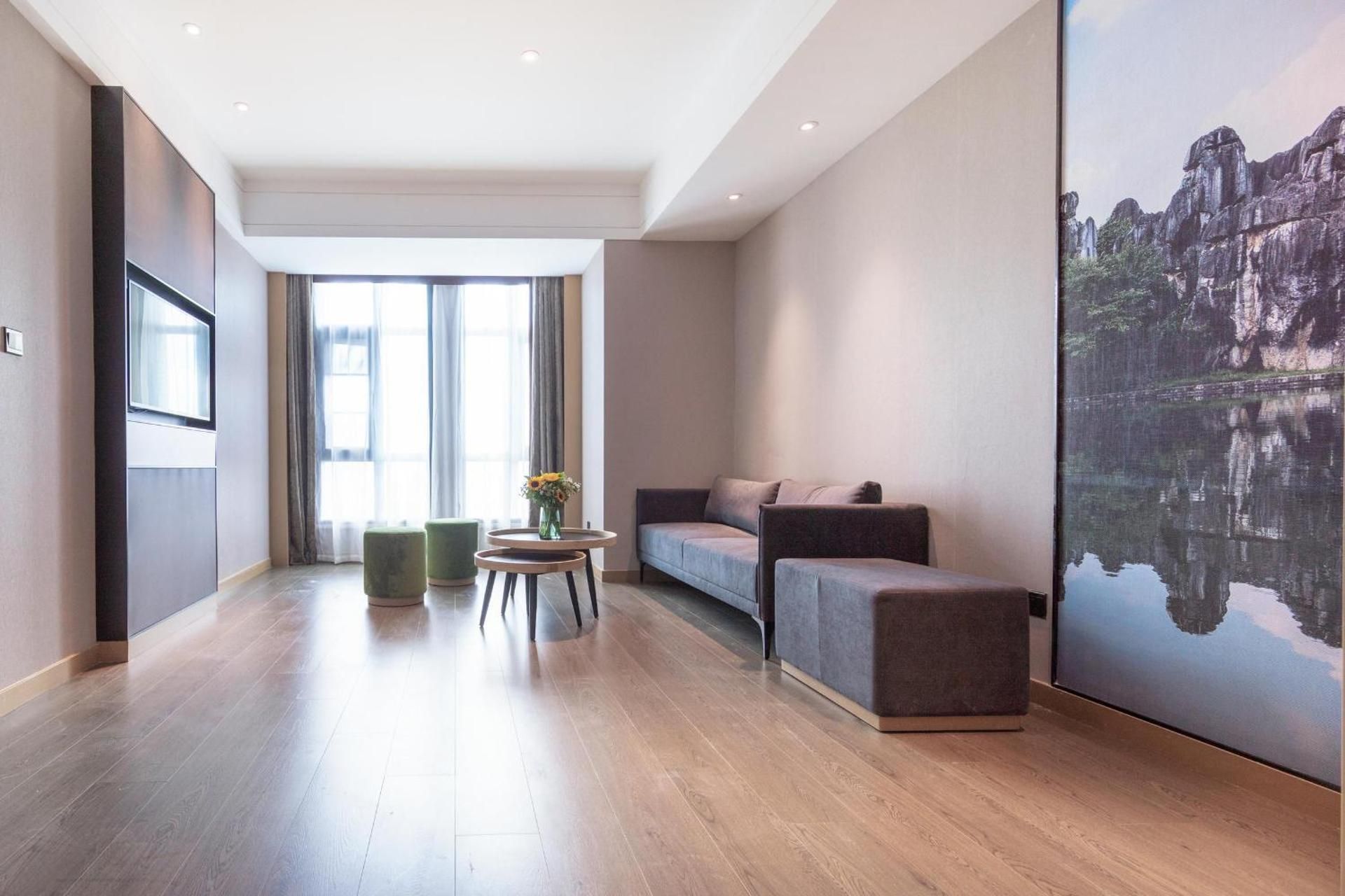 Suite with City View