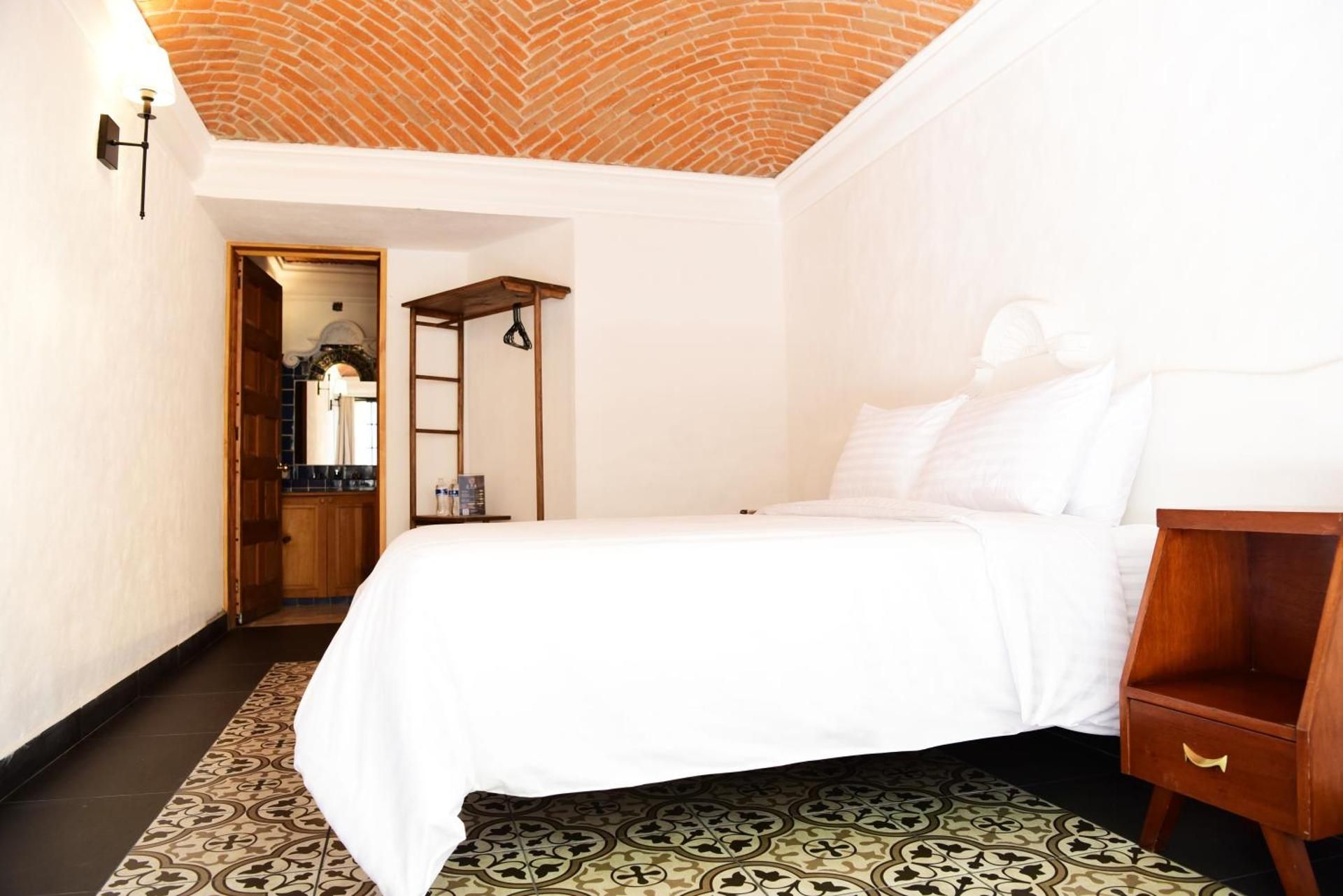 Queen Room with Balcony