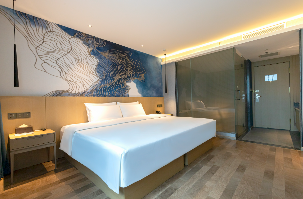 Pressure Release Superior King Room