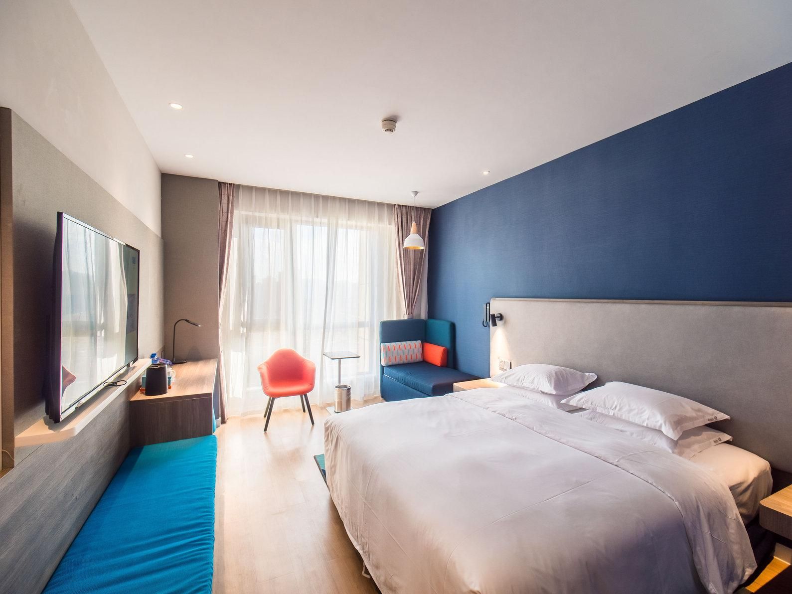 Holiday Inn Express KUNMING WEST By IHG 1 King Standard 2
