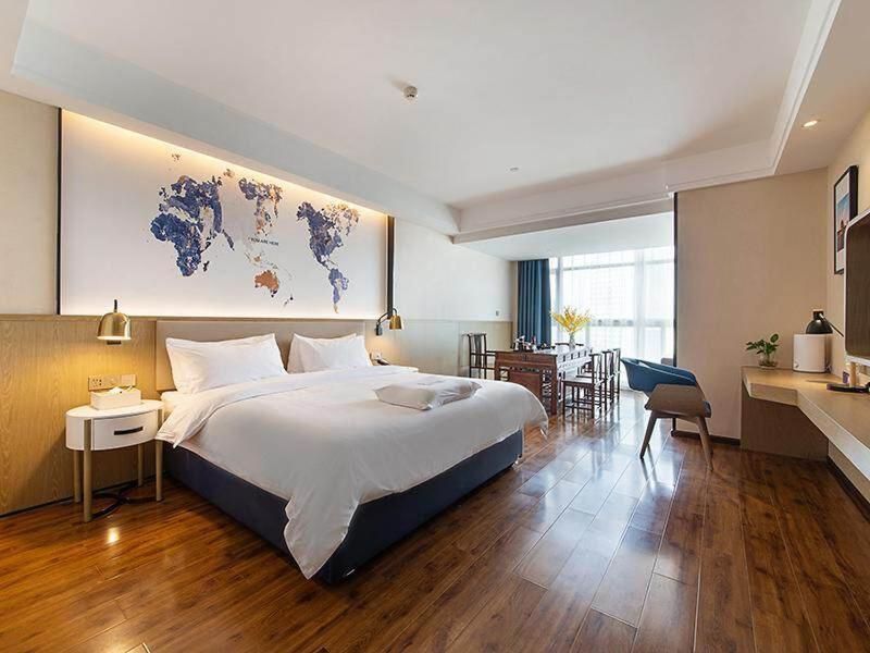 Premier Suite