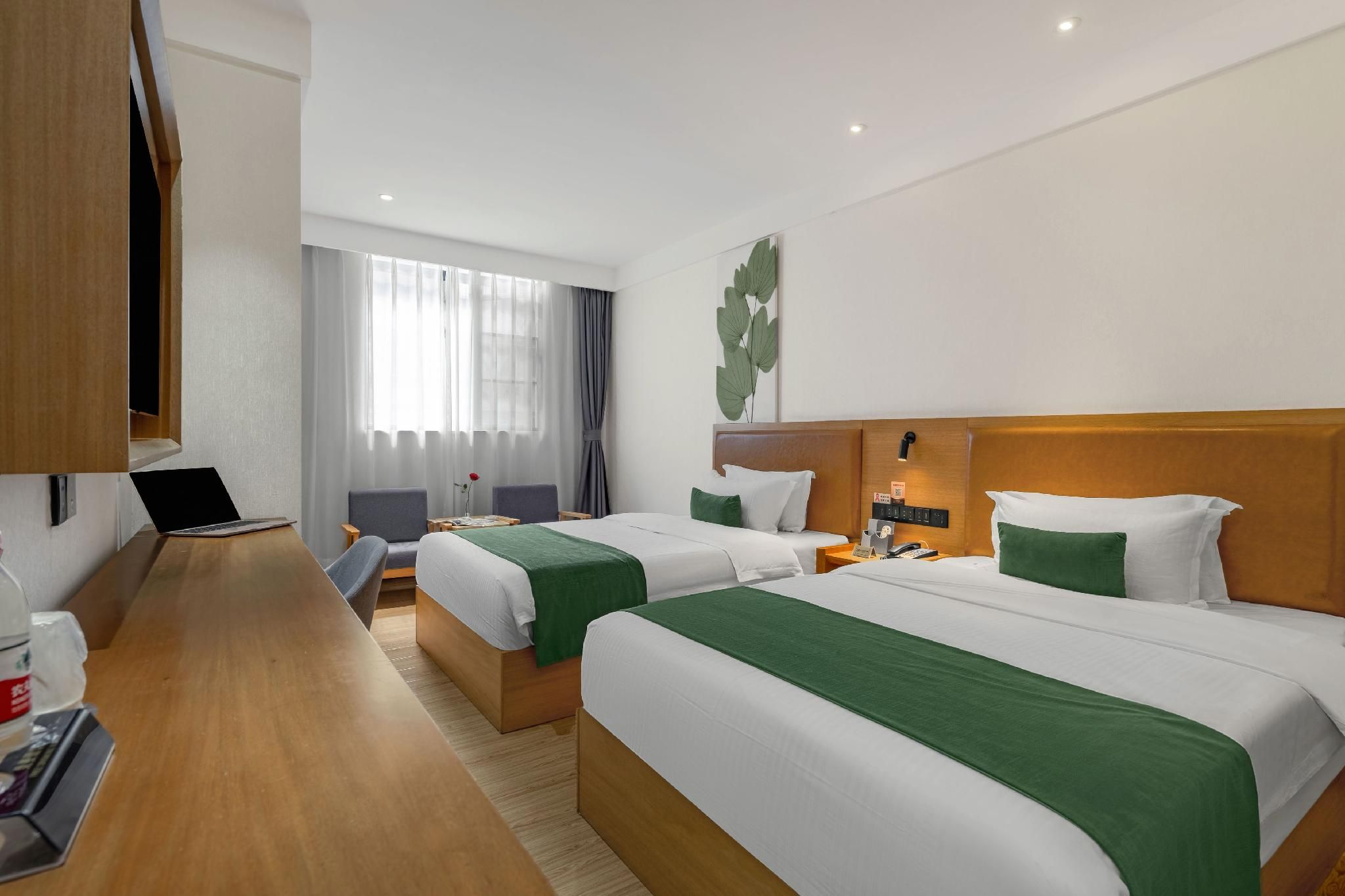 2 Bed Twin Superior Room