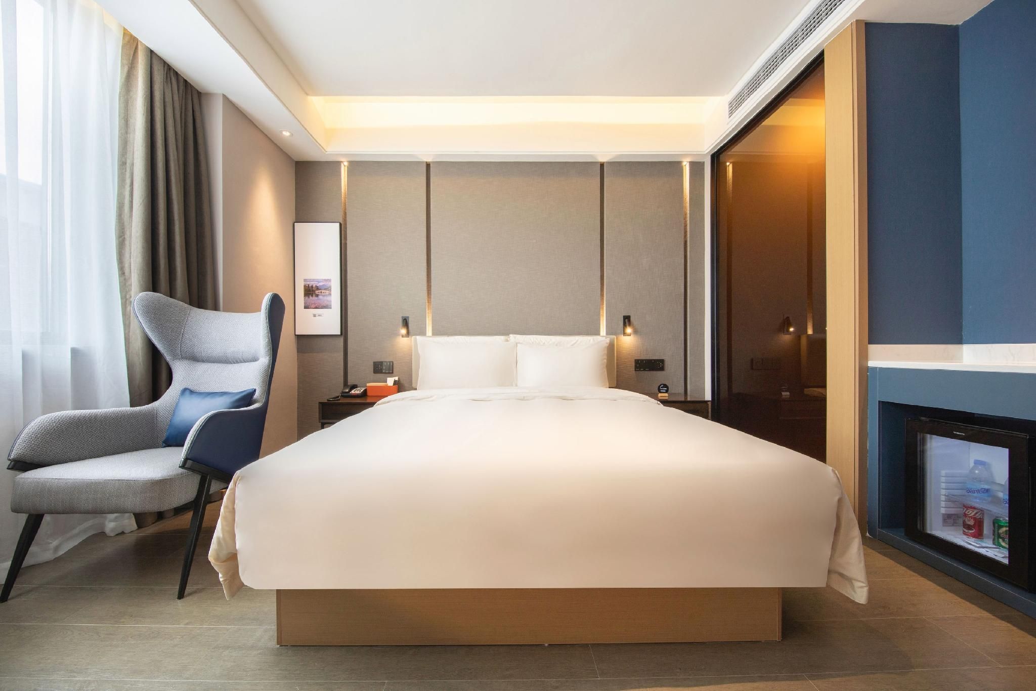 Jimu Double Room with Bathtub