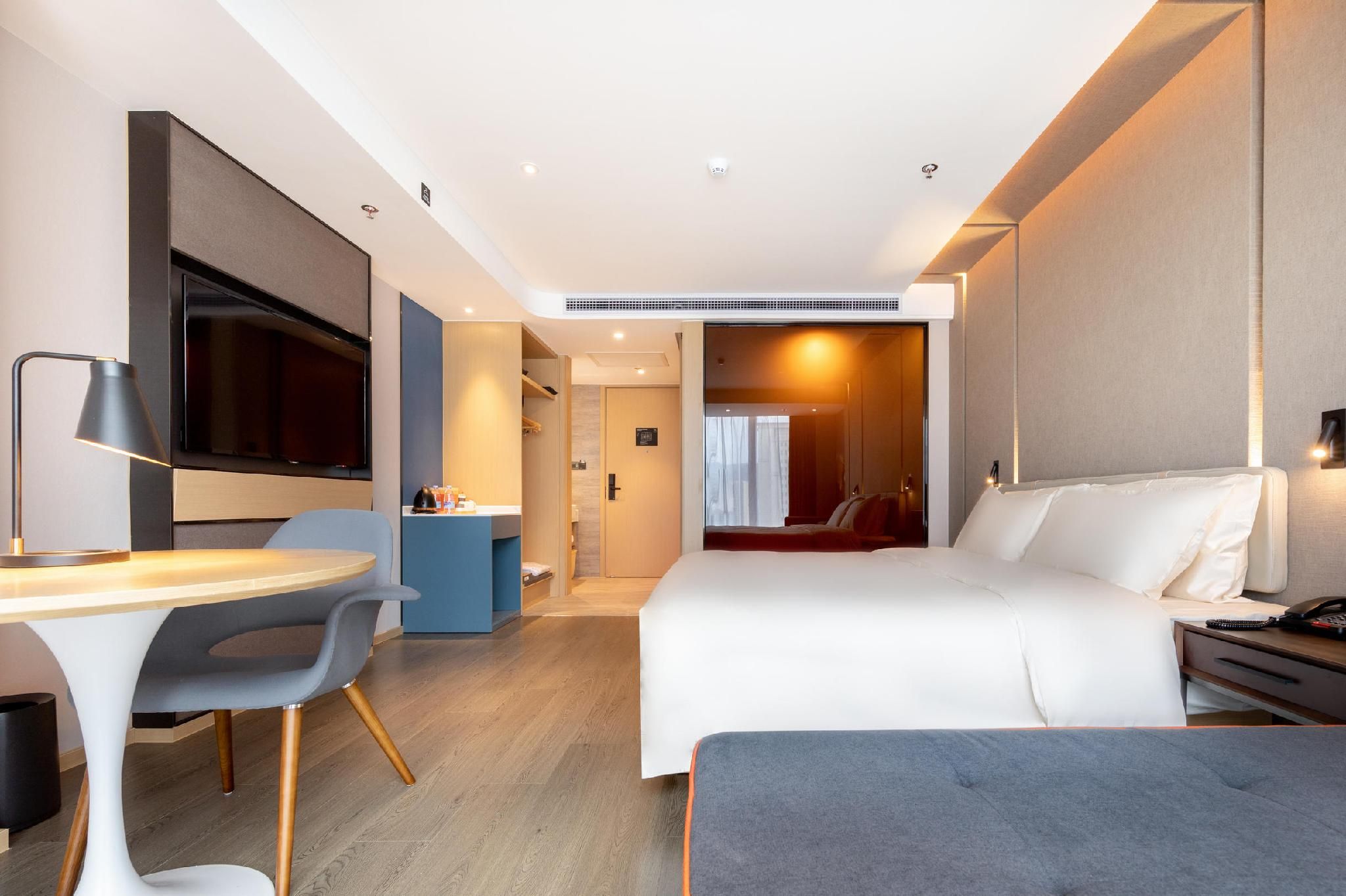 Executive room, Guest room, 1 Queen