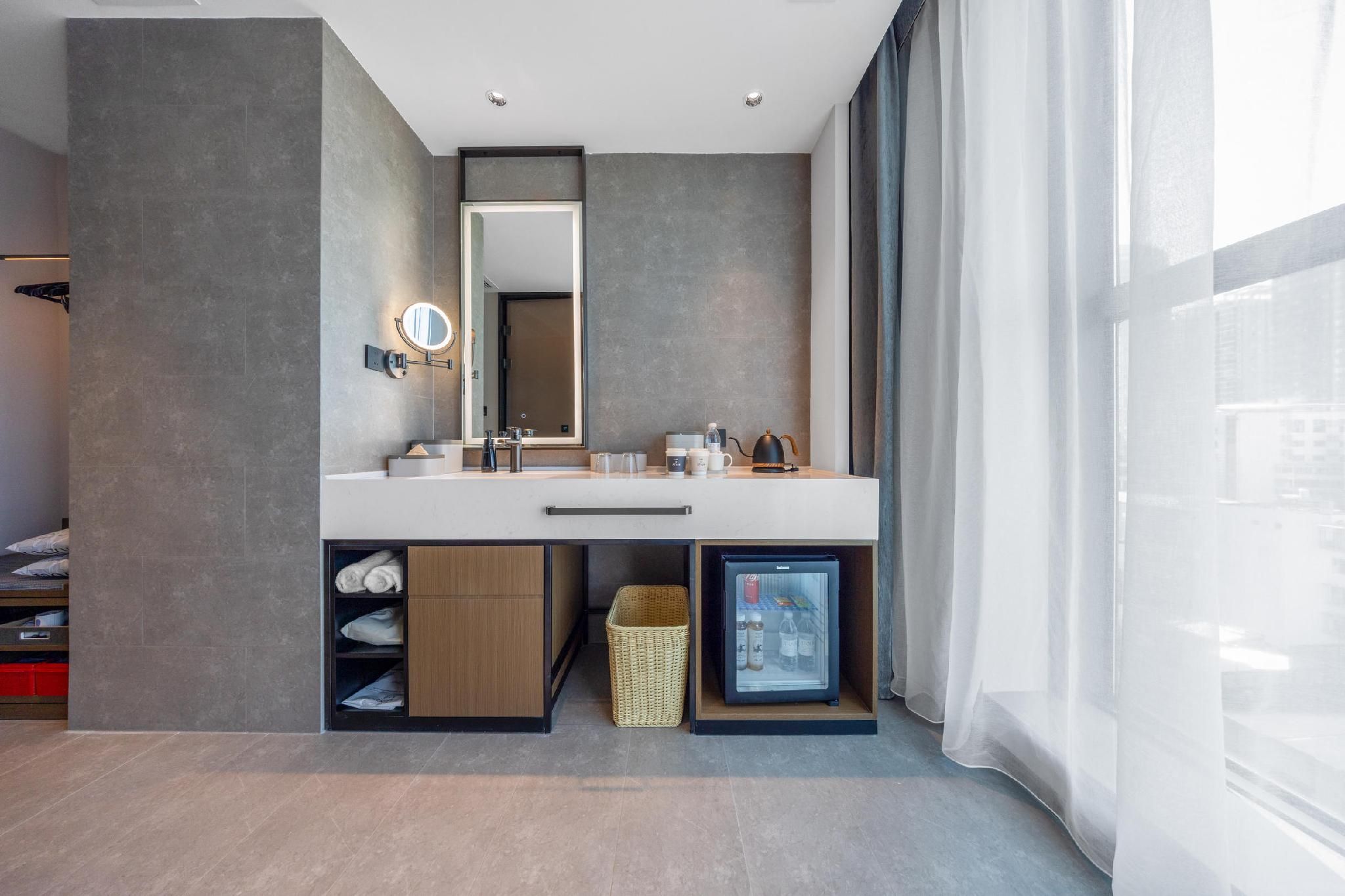 Atour - Executive 1 Bed Room with City View