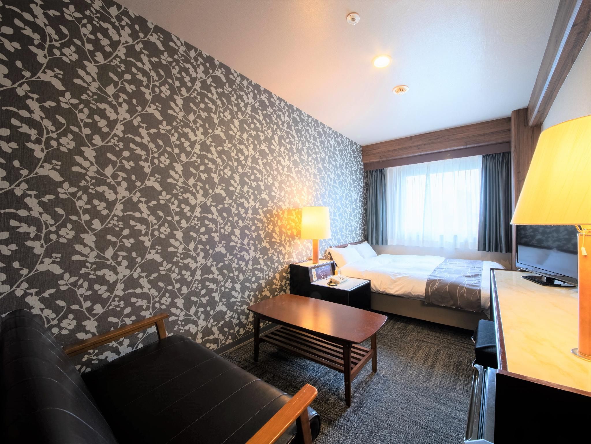 Double Room - Non-Smoking