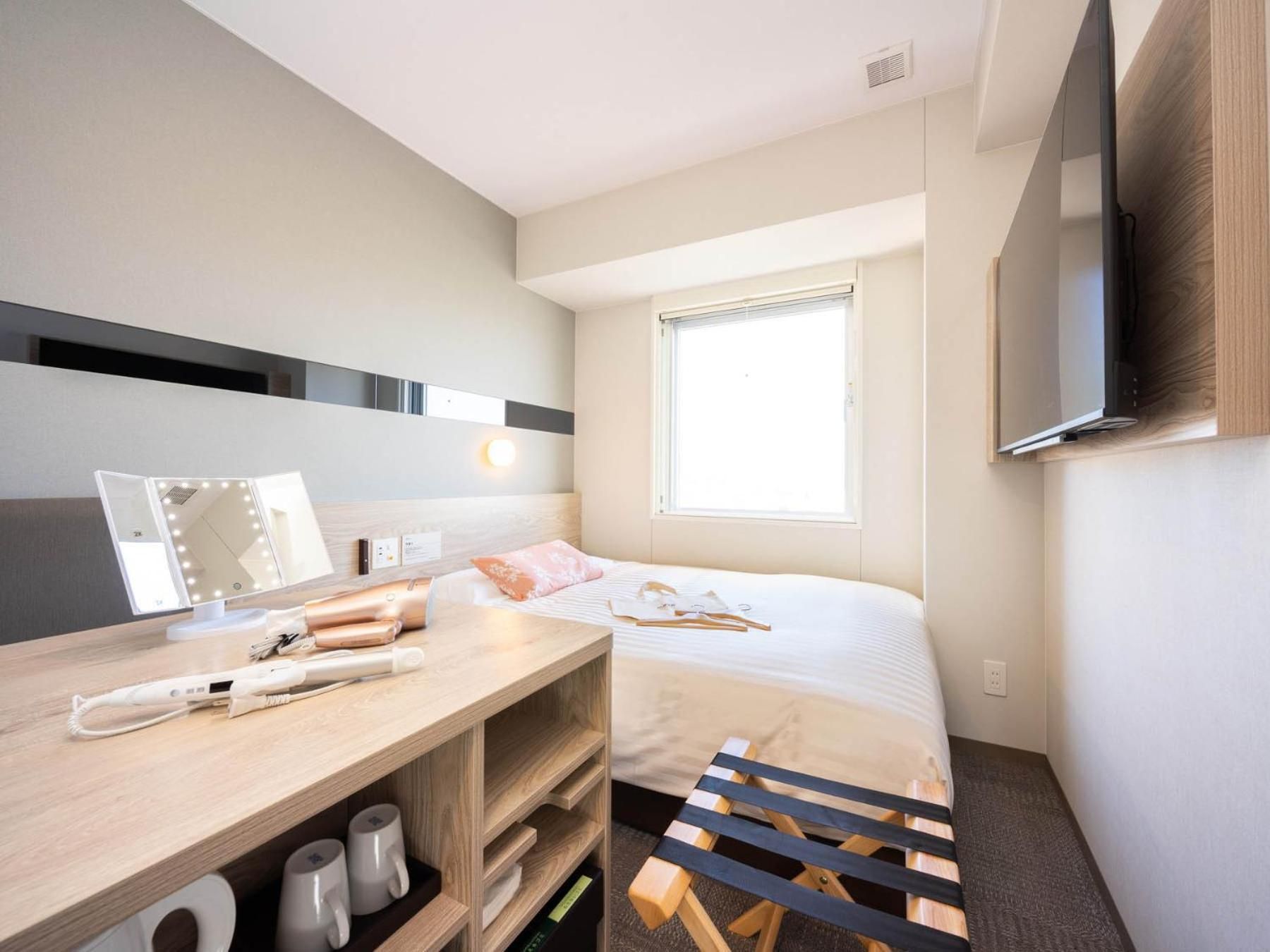 Female Only-Double Room - Non-Smoking