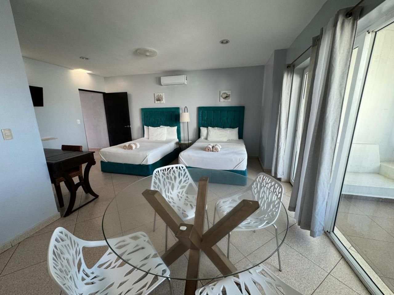 Suite with Pool View
