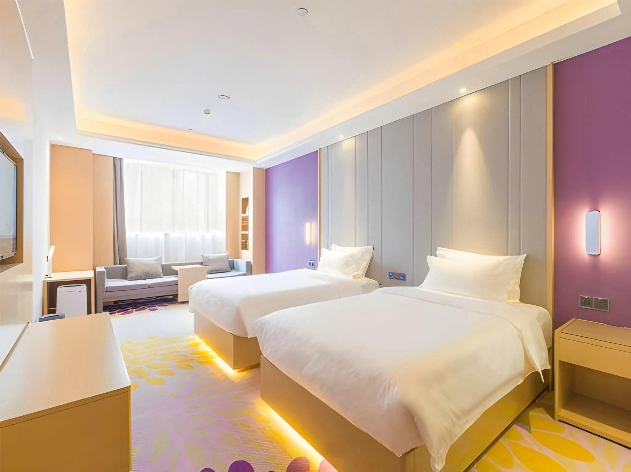 WH - Deluxe Bed Room