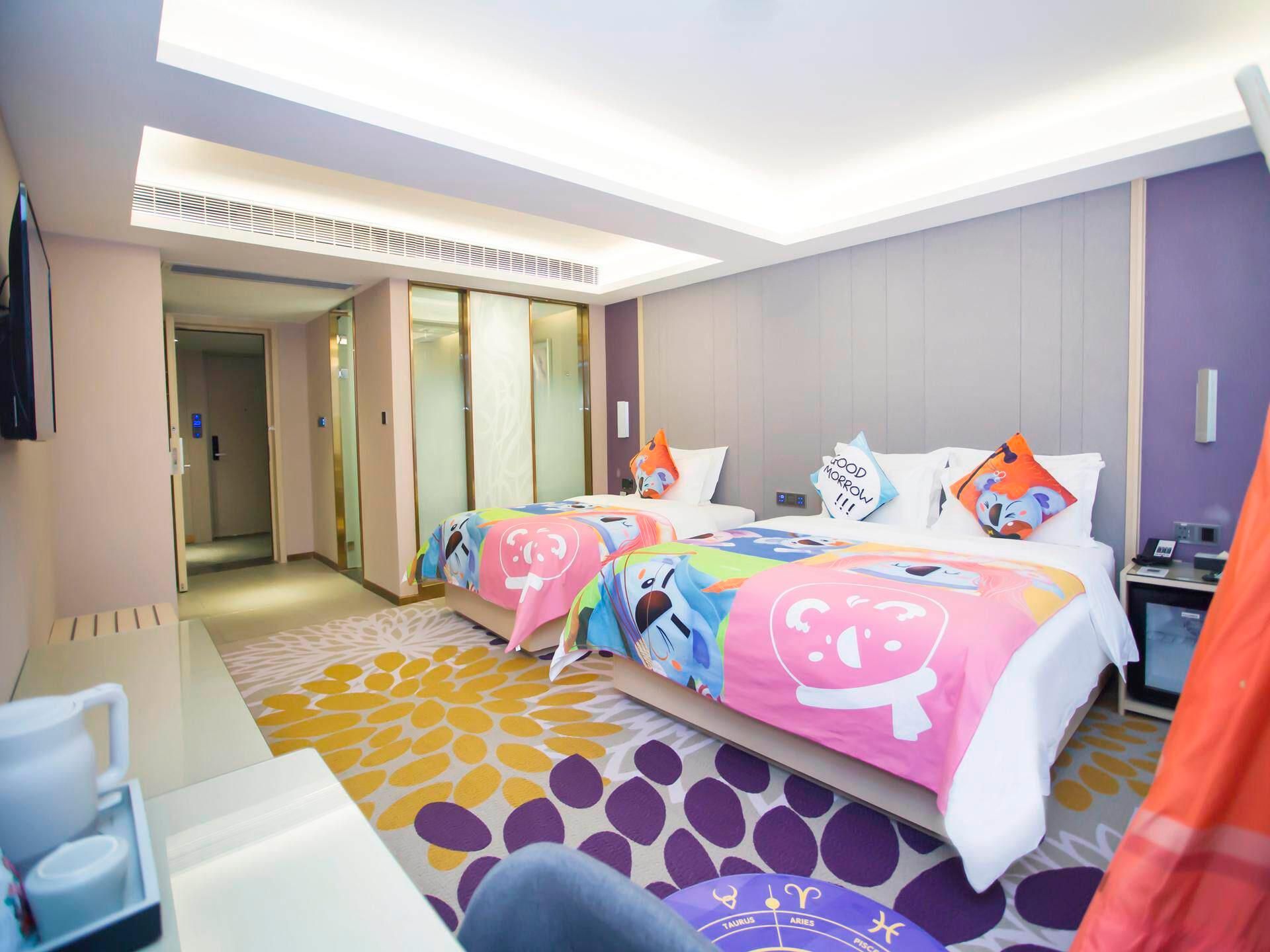 WH - LIXIAOLAN Parent-child Twin Room