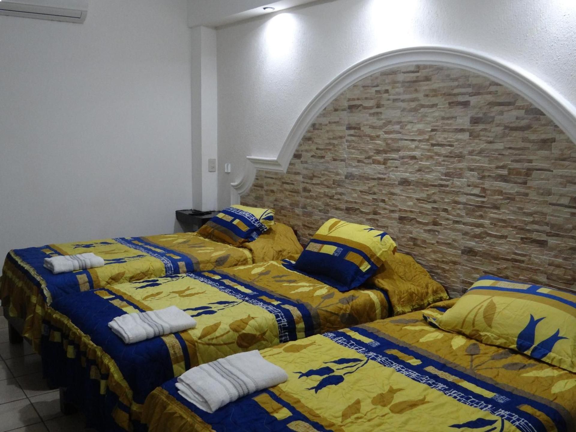 Triple Room