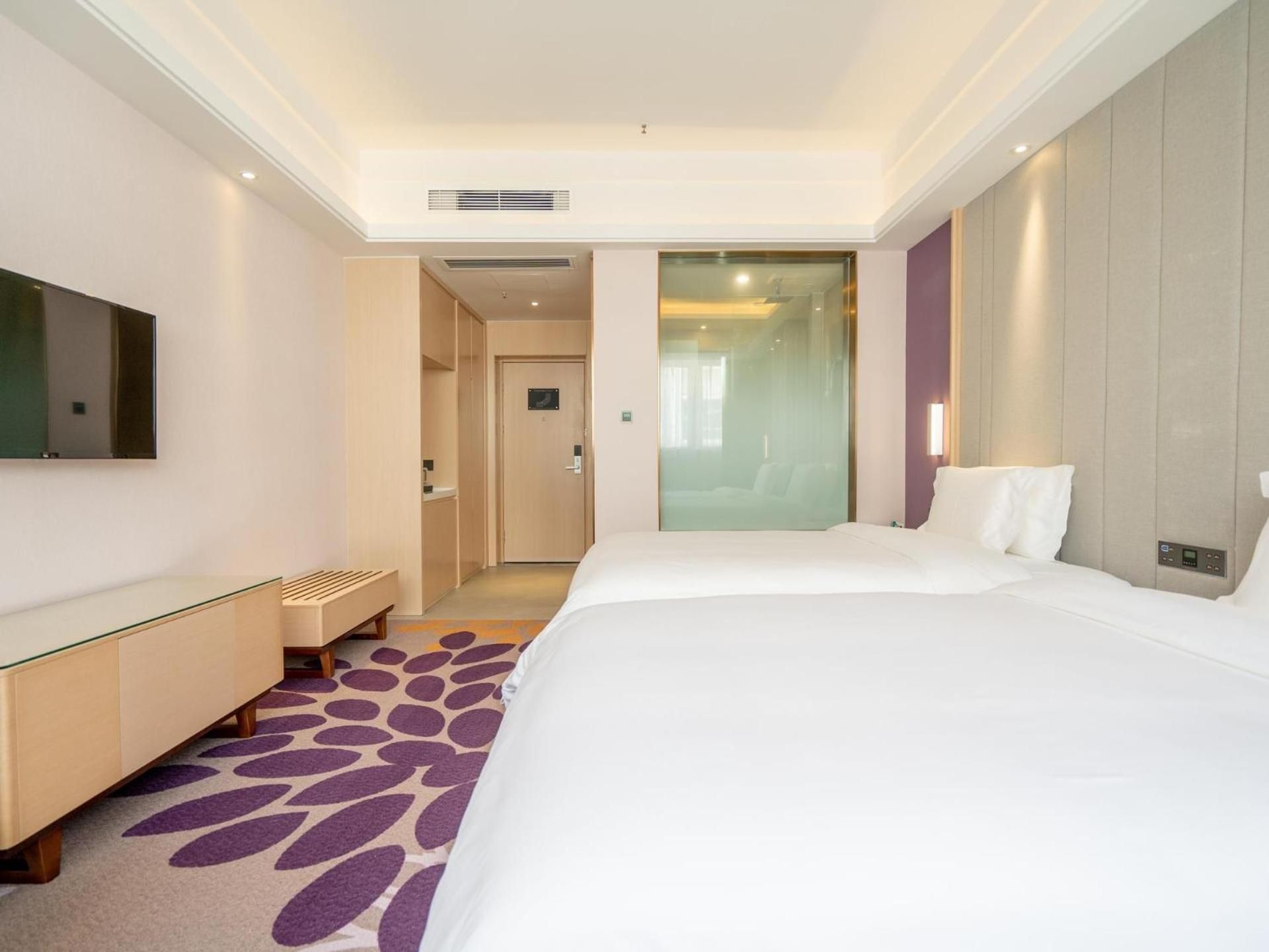Twin Deluxe Room