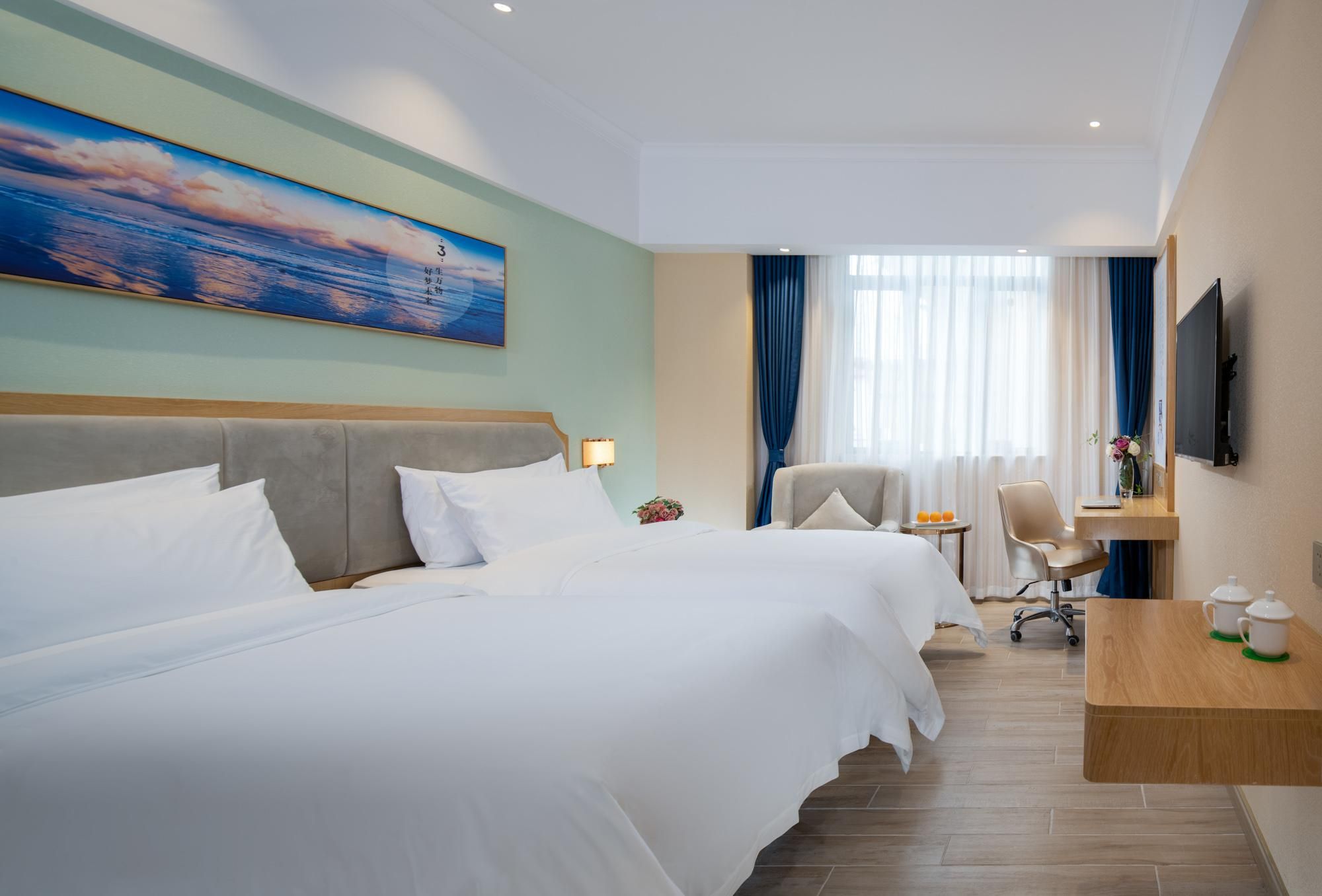 Aston Hotel Zhongshan Twin Deluxe