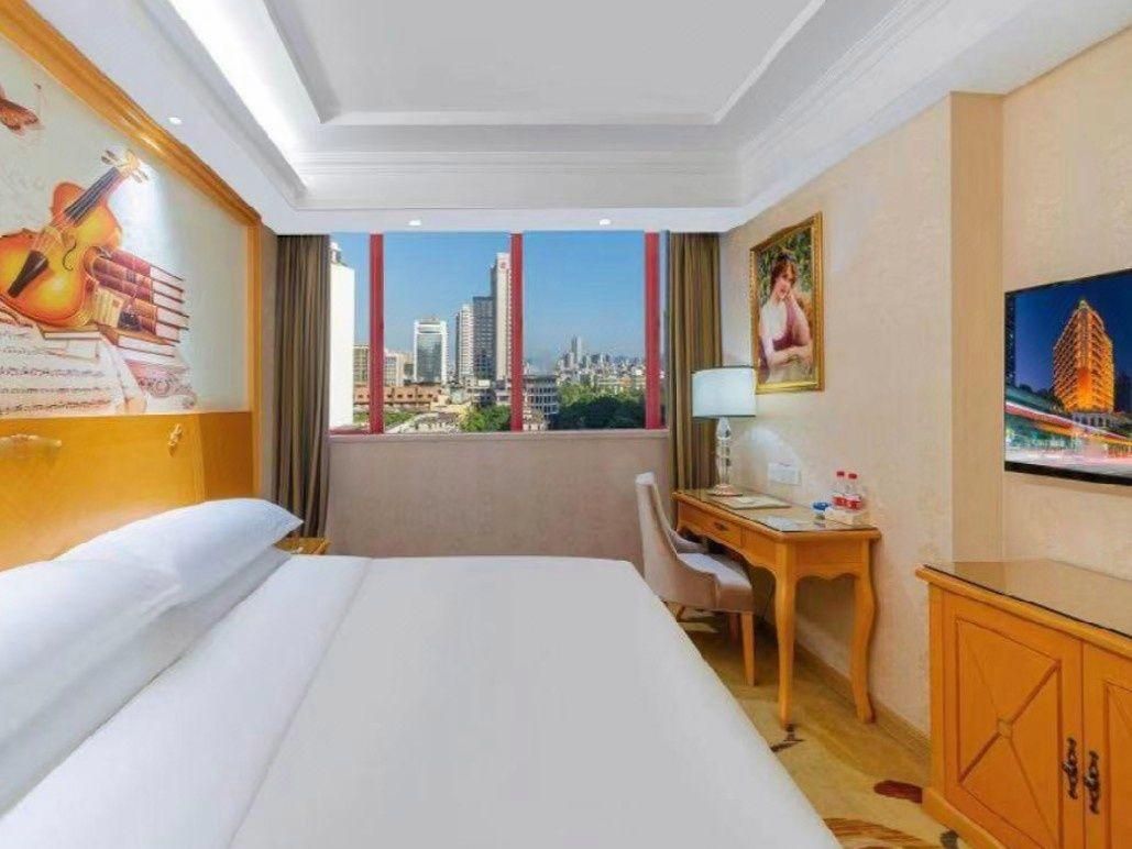 Vienna Hotel Guangdong Zhognshan West Zone Vienna - Family Suite 2