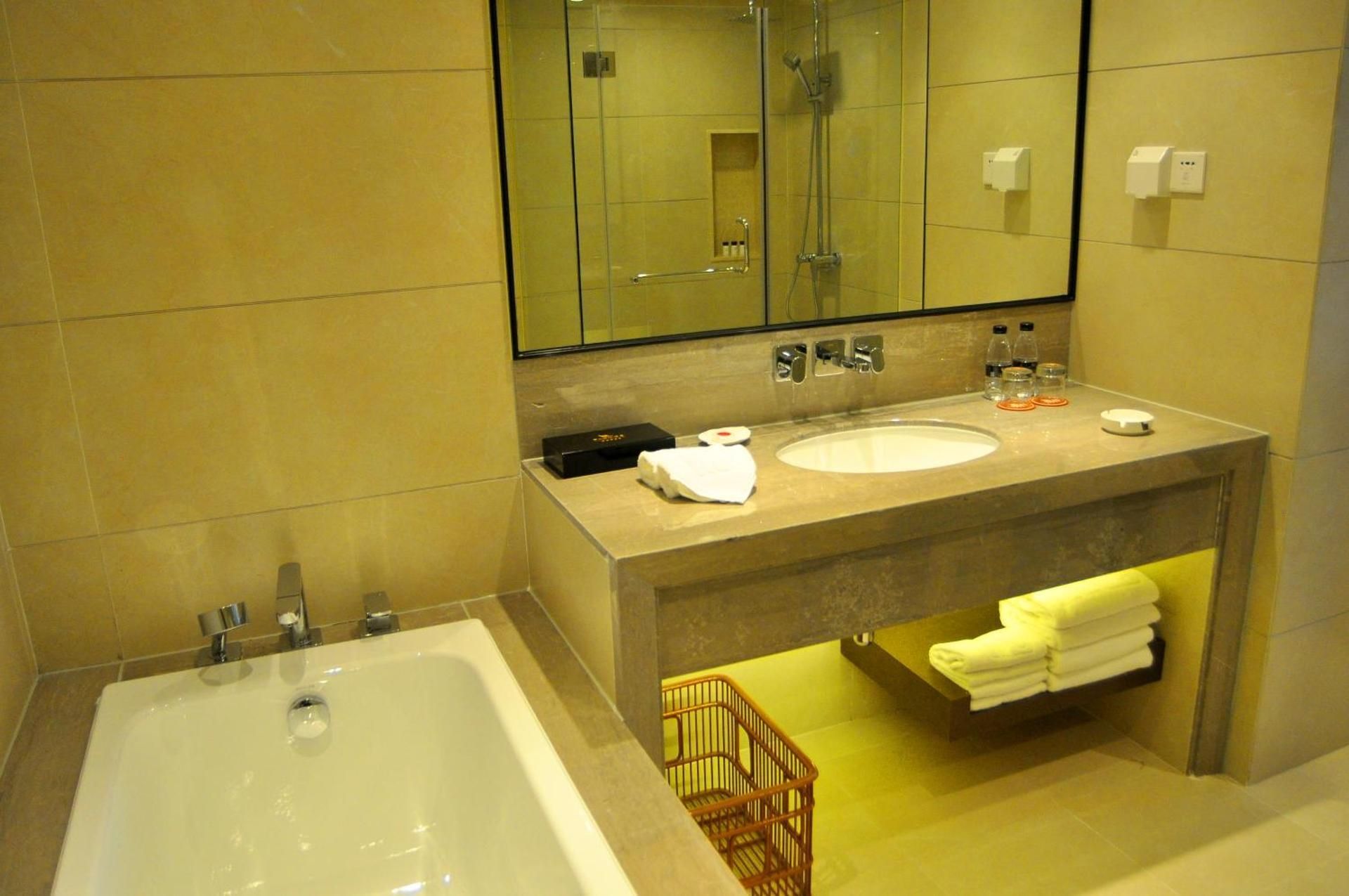 Zhongshan International Hotel Two-Bedroom Suite 3