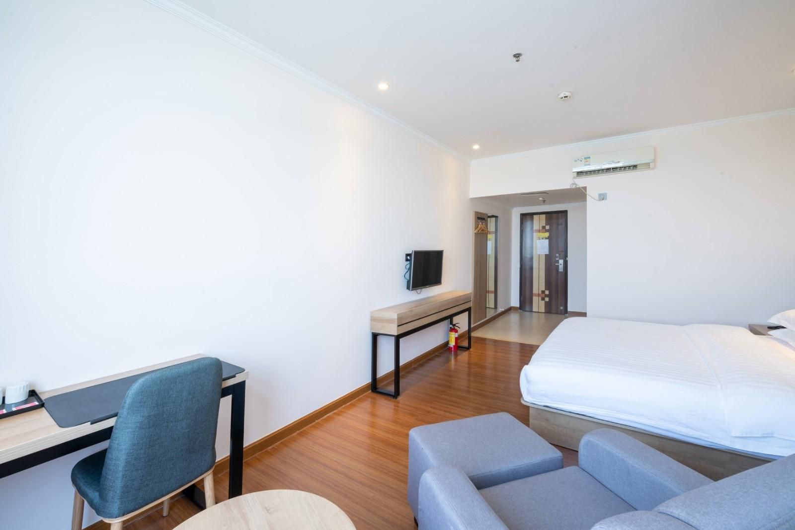 King Deluxe Room