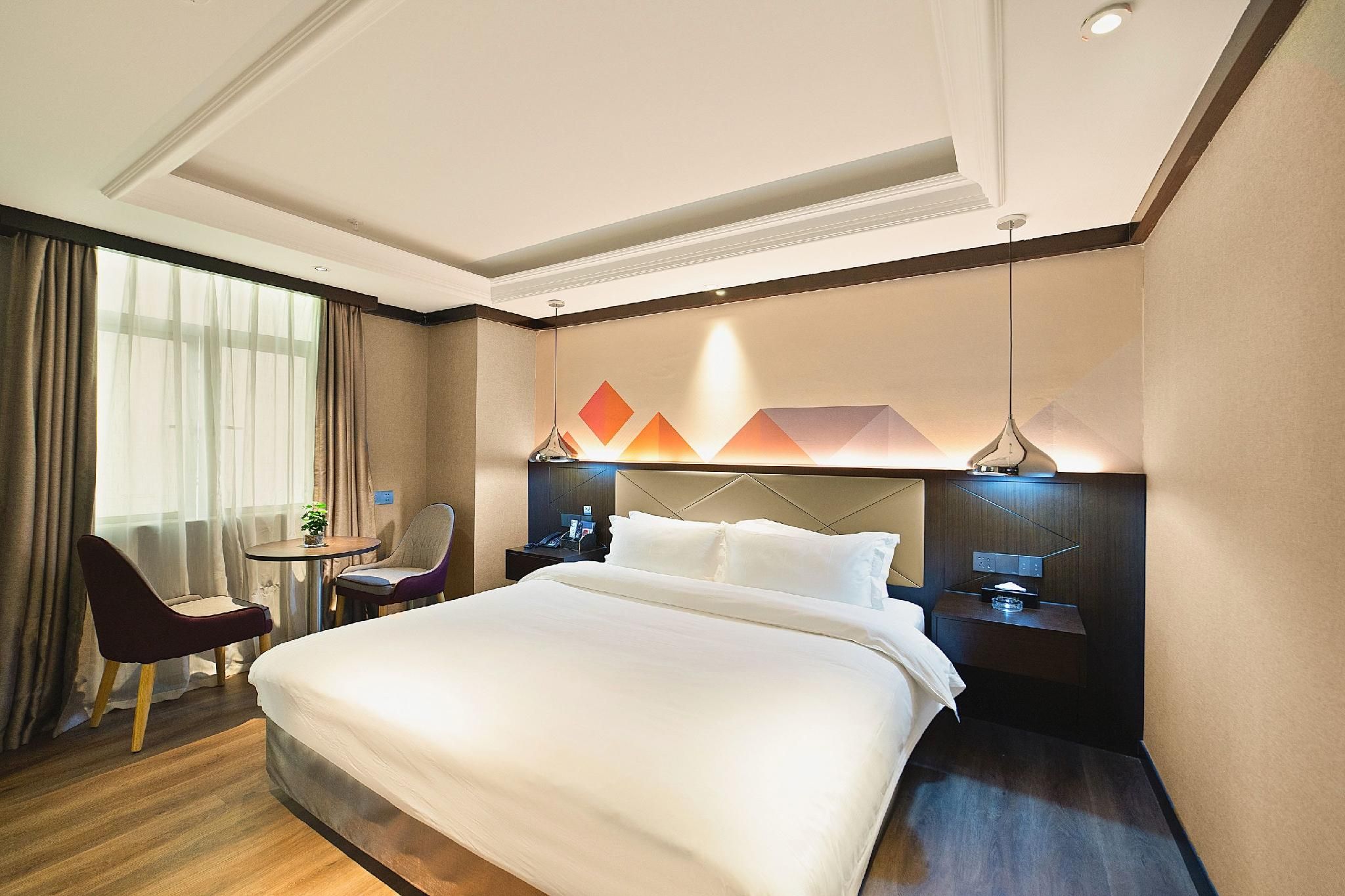 Comfort Room with Single Bed