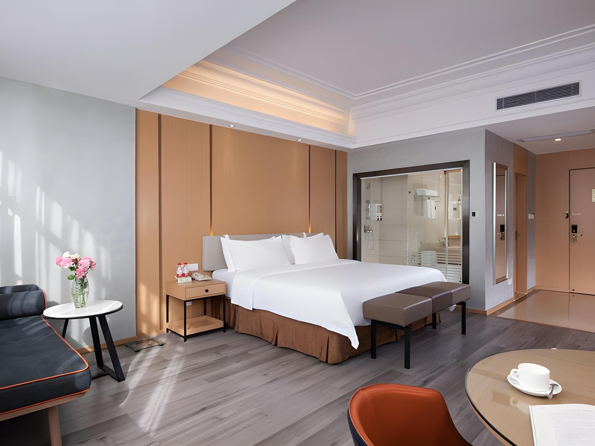 Vienna - 1 Bed Room, City View