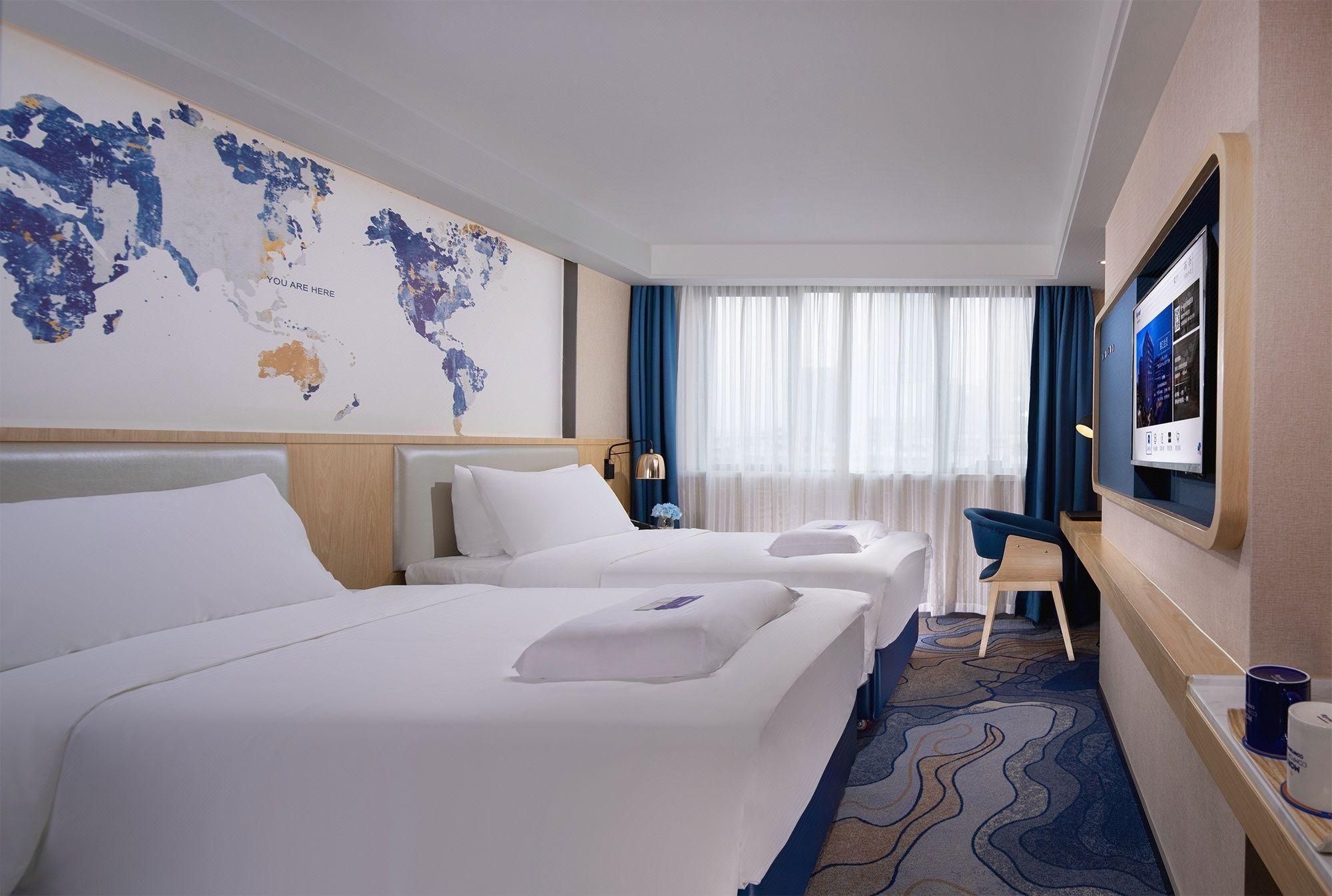 WH -Light Enjoyment Bed Room