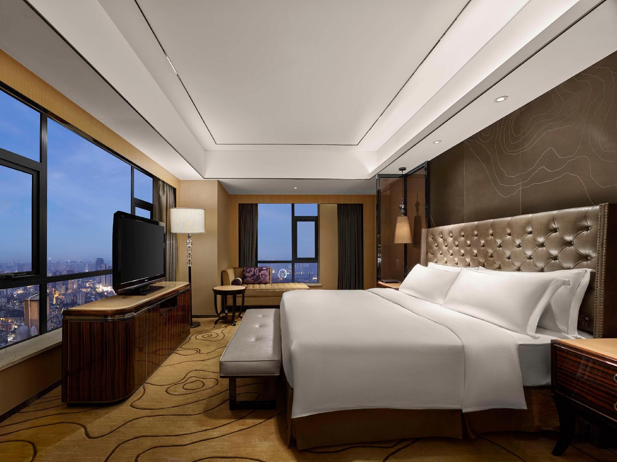 King Executuve Suite With Lounge Access