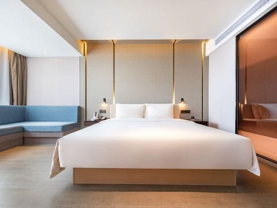 Executive room, Guest room, 1 Queen