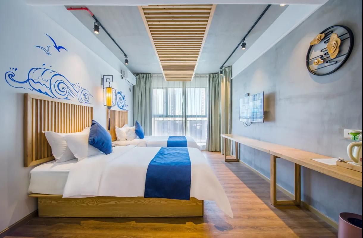 King Twin Room With City View