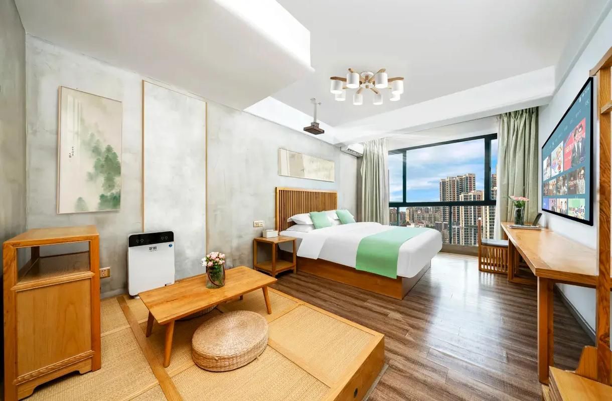 Tatami Queen Room