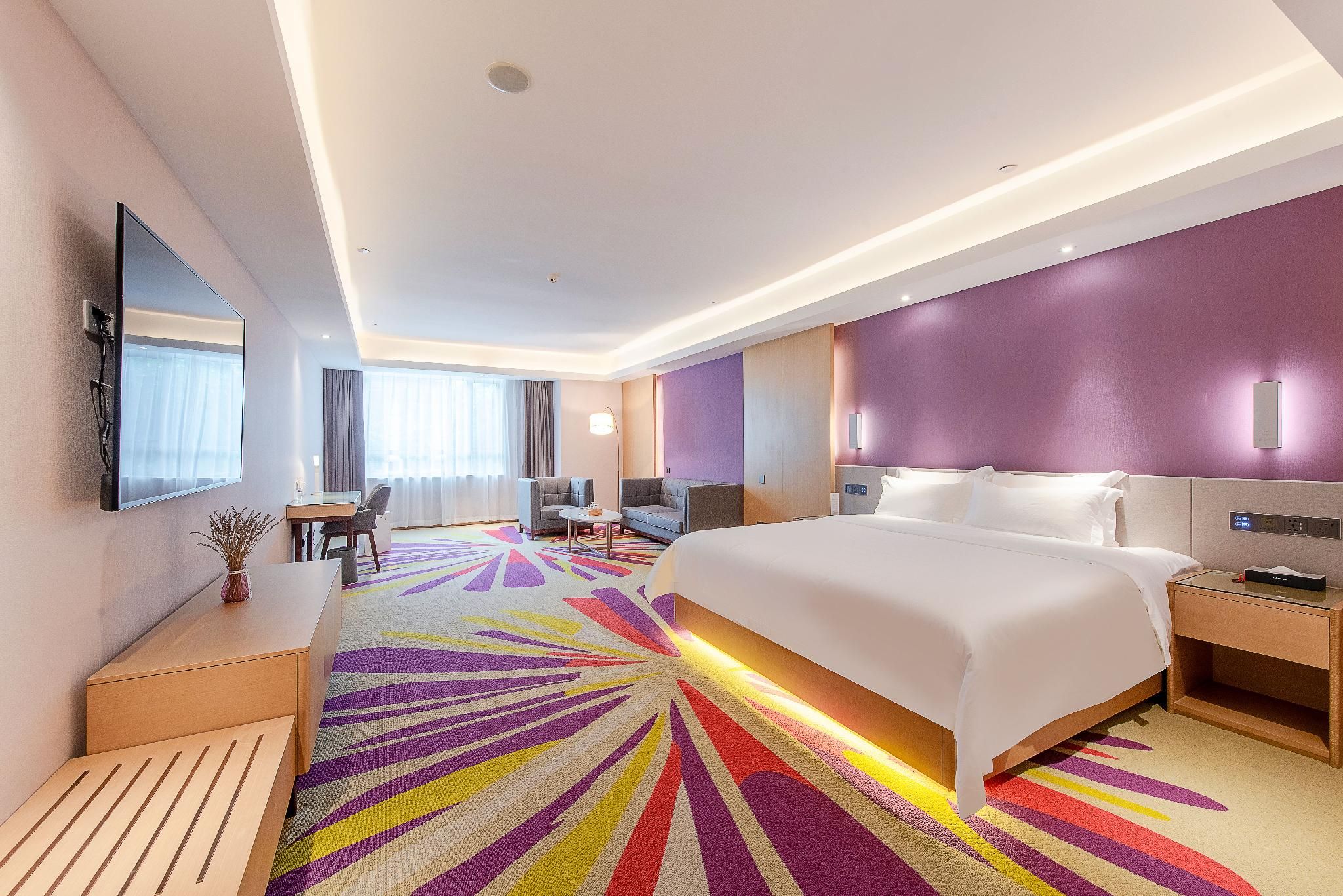 Lavande Hotel Zhongshan Huoju Development Zone Light Rail Zhongshan Station WH - Business Suite Bed Room