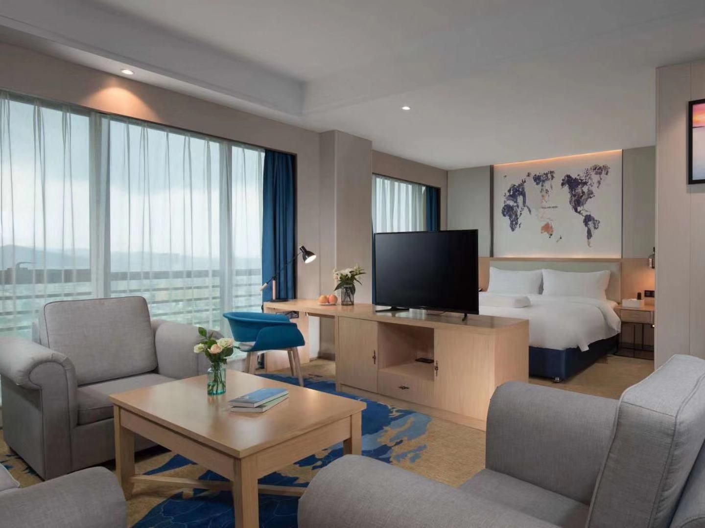 Kyriad KY Suite Room