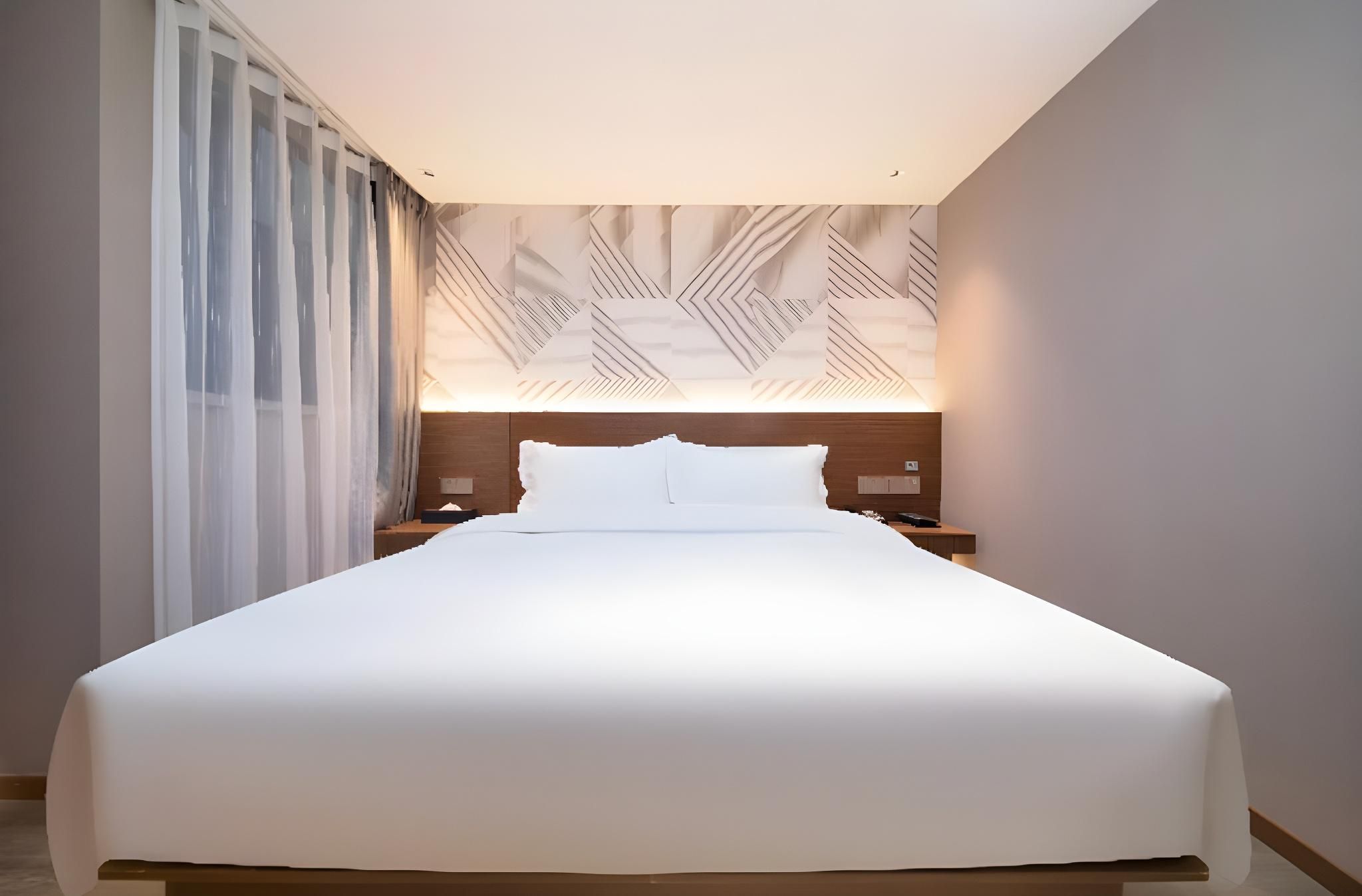 Dossen - Standard Bed Room