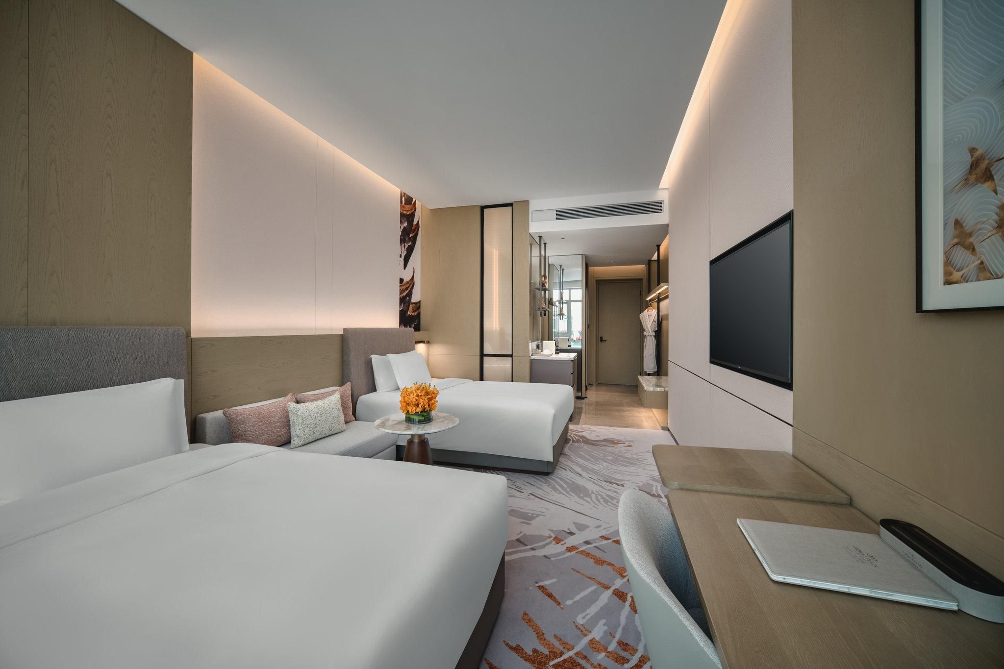 2 Double Standard Garden View Lounge Accessible