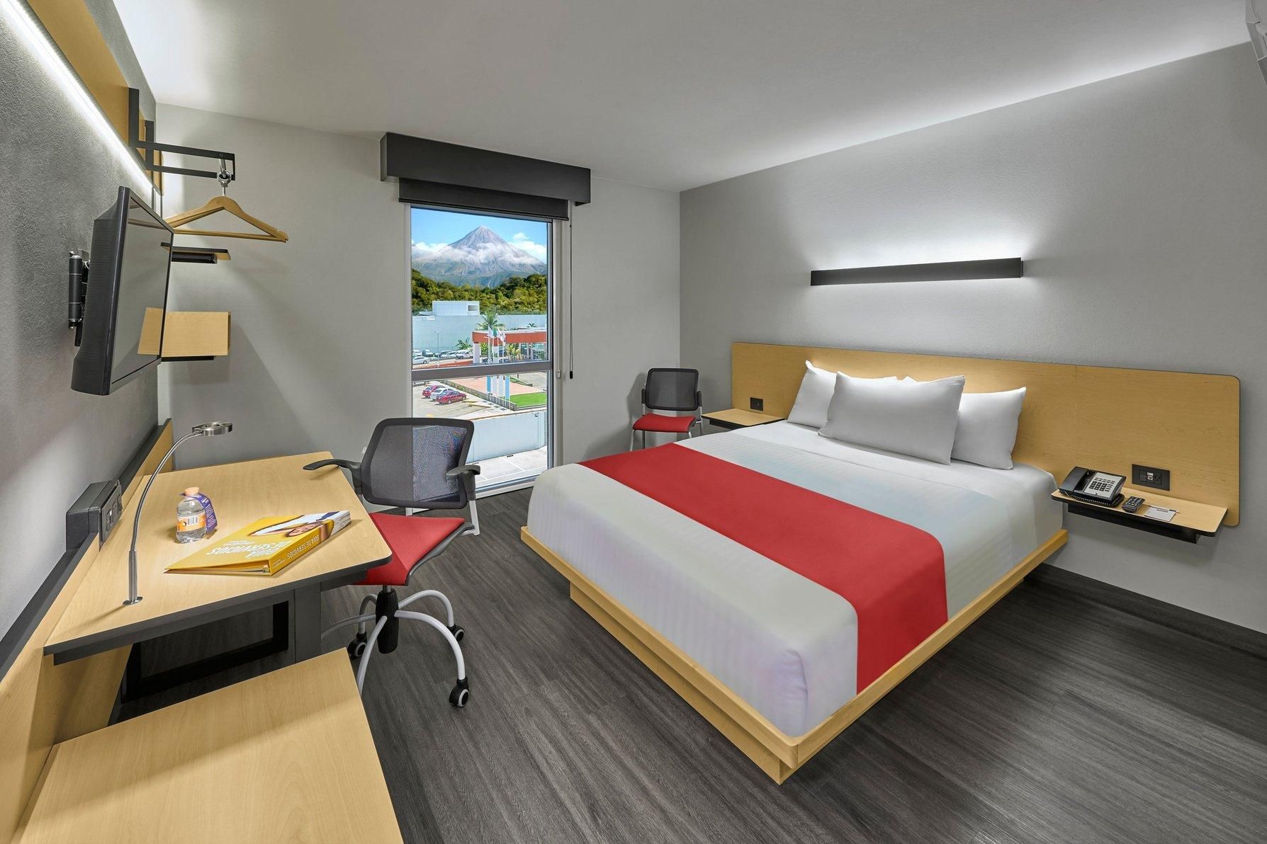 City Express by Marriott Tapachula Guest room, 1 Queen